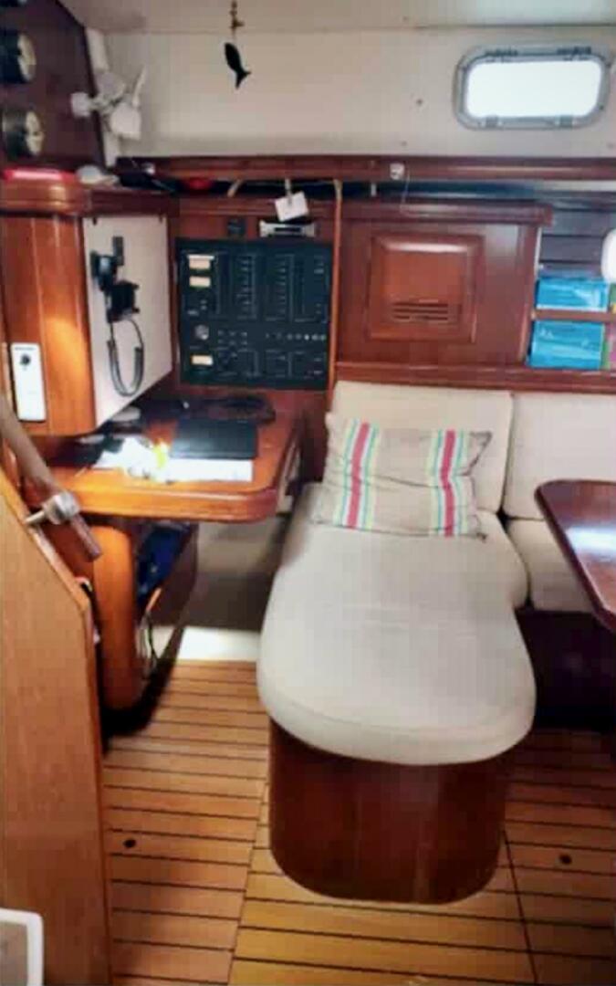 Lady Vague 50ft Beneteau Yacht For Sale