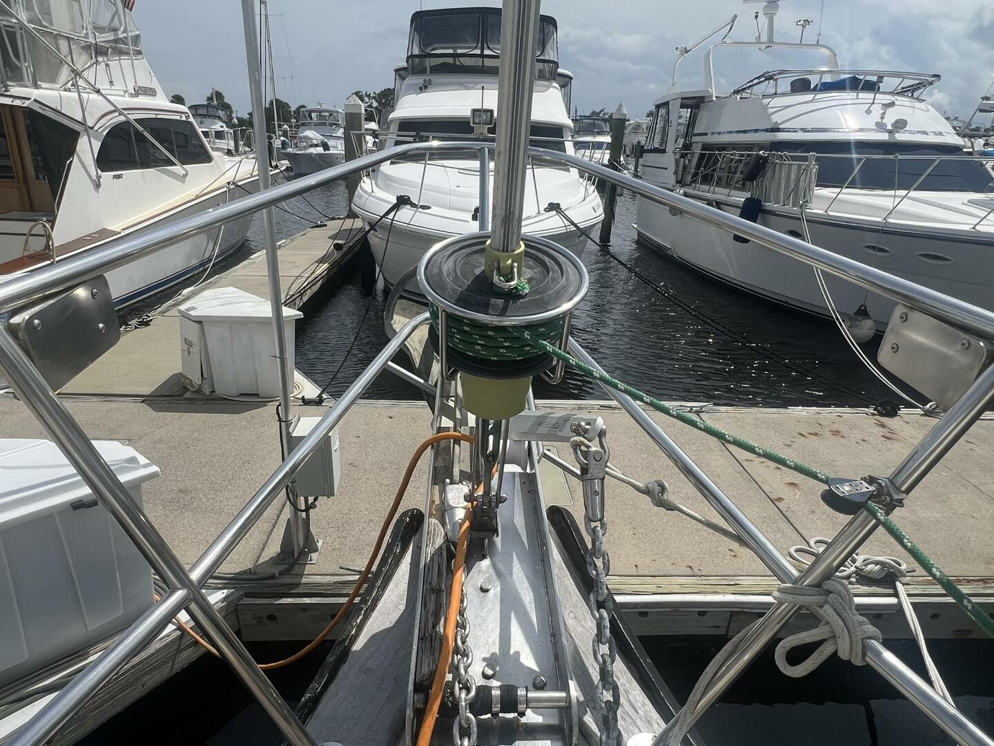 KarMa 44ft CSY Yacht For Sale