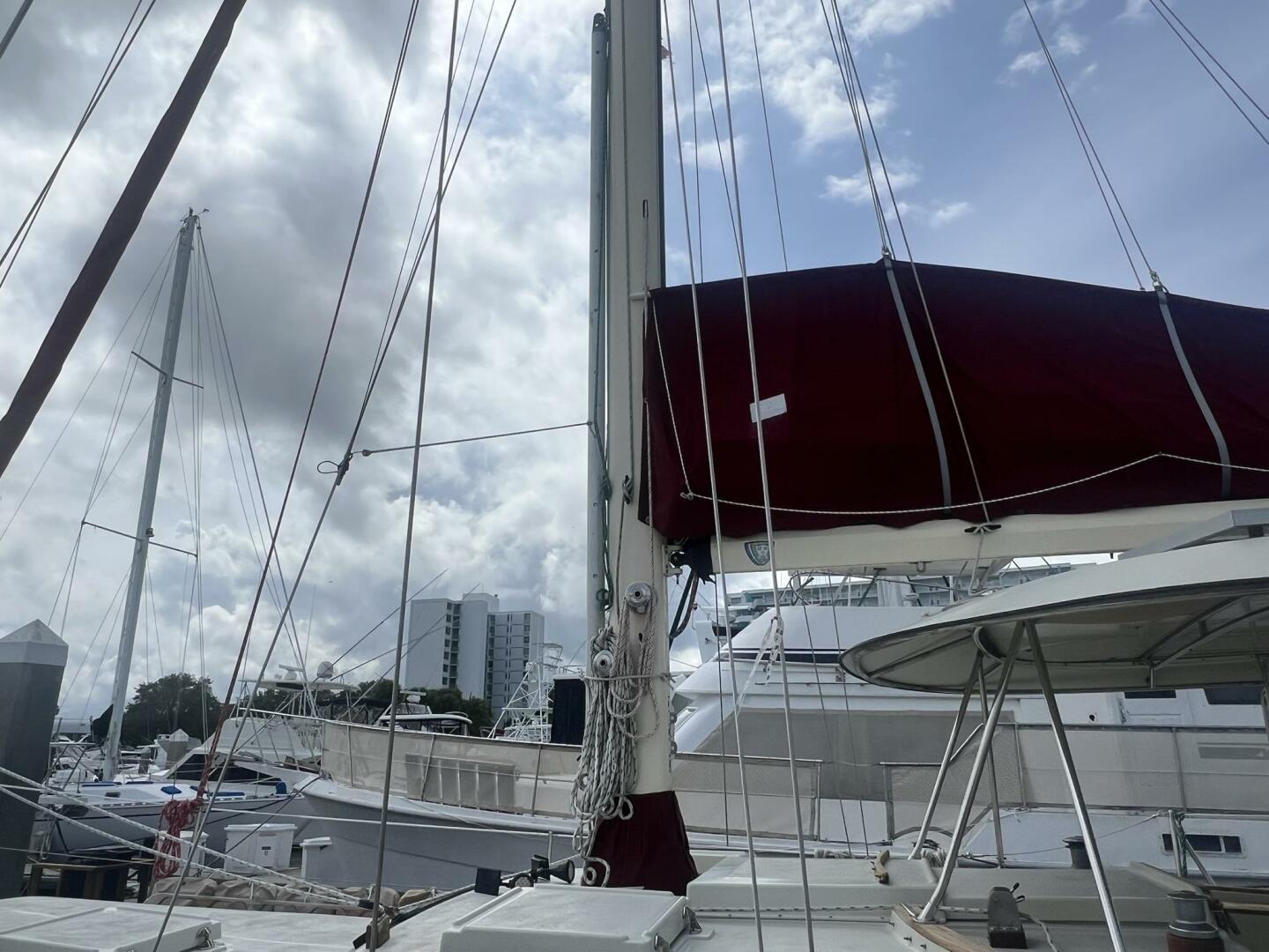 KarMa 44ft CSY Yacht For Sale