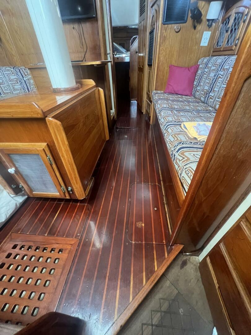 KarMa 44ft CSY Yacht For Sale