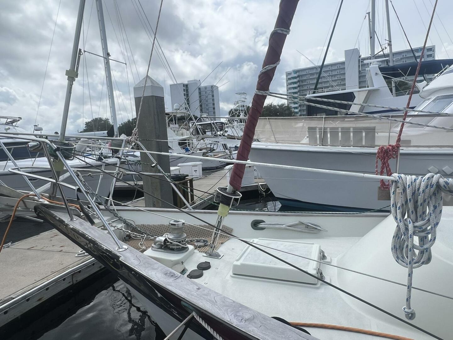KarMa 44ft CSY Yacht For Sale