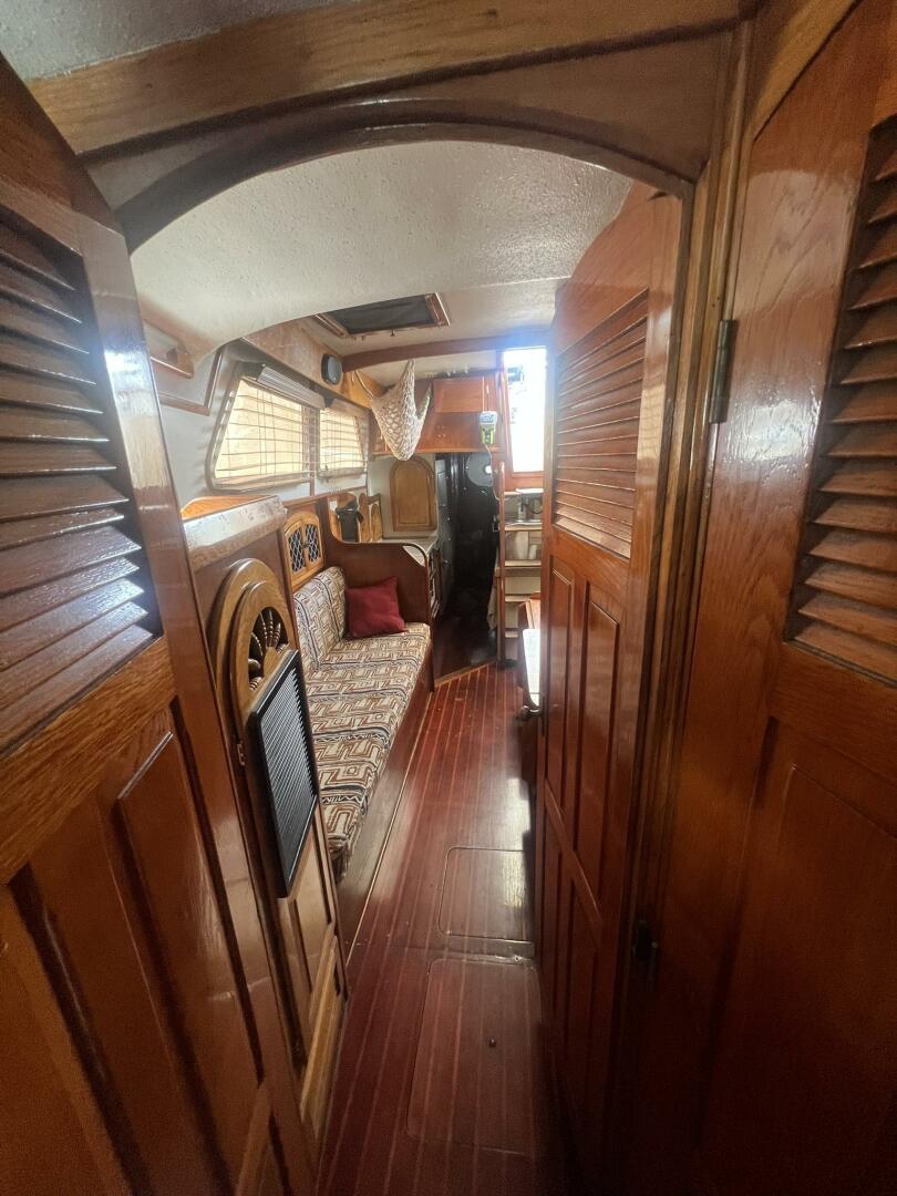 KarMa 44ft CSY Yacht For Sale