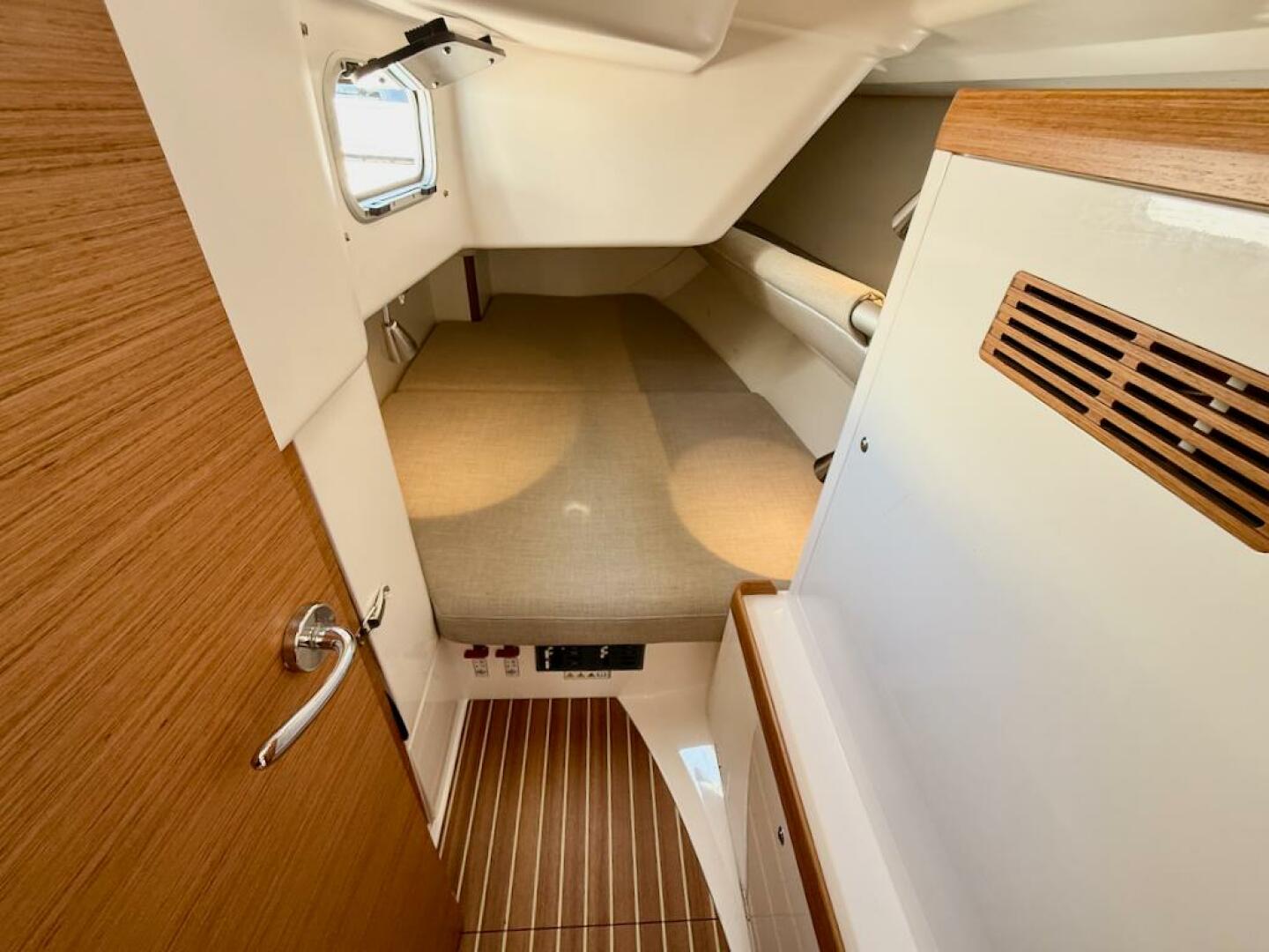 SPECTRE 38ft X Yachts Yacht For Sale