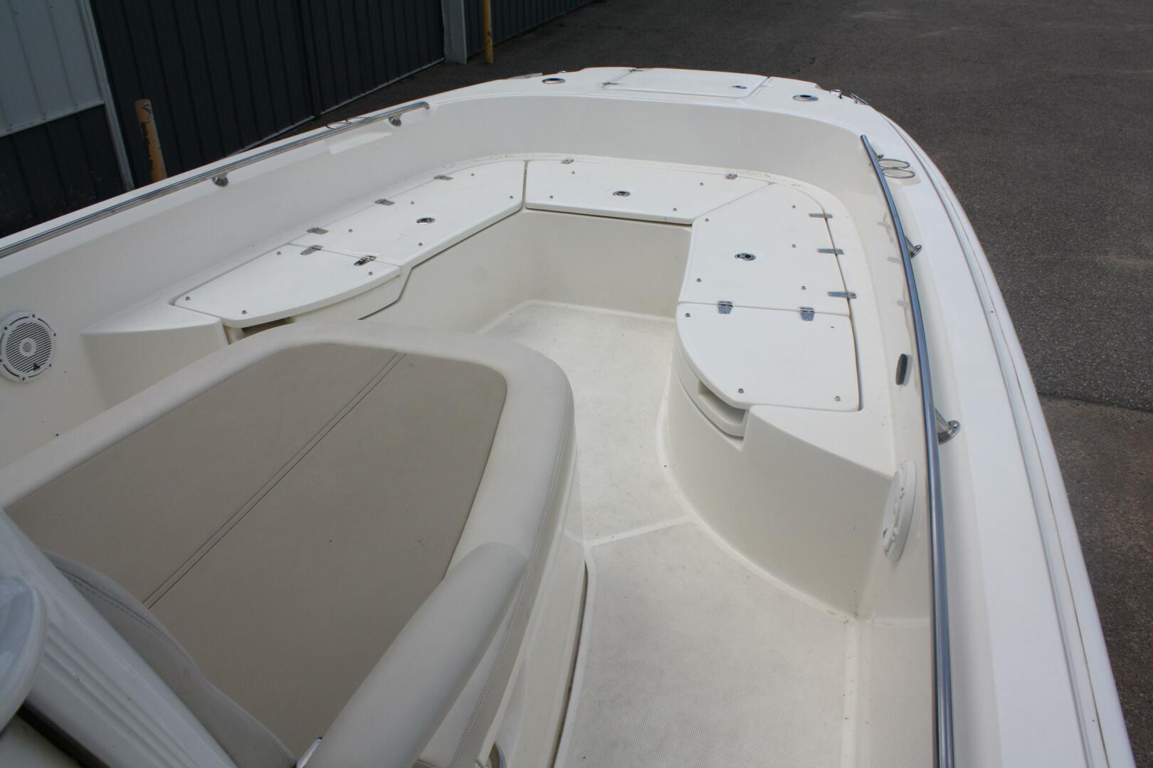 27ft Boston Whaler Yacht For Sale