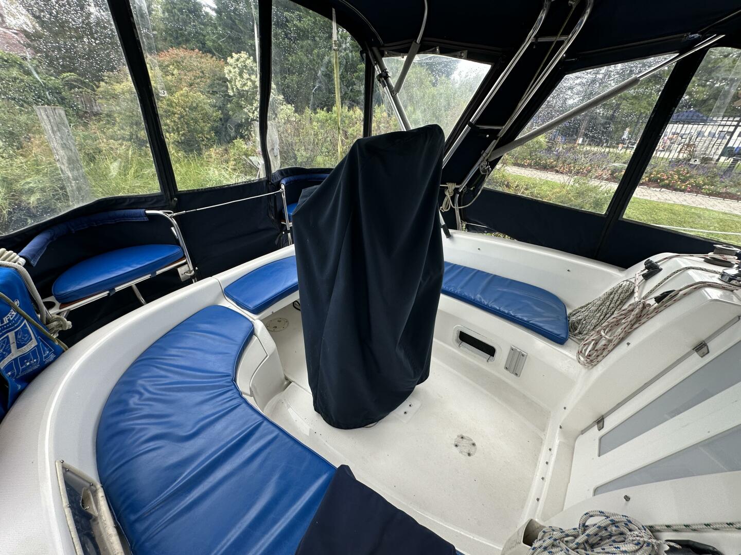 Luna 31ft Hunter Yacht For Sale