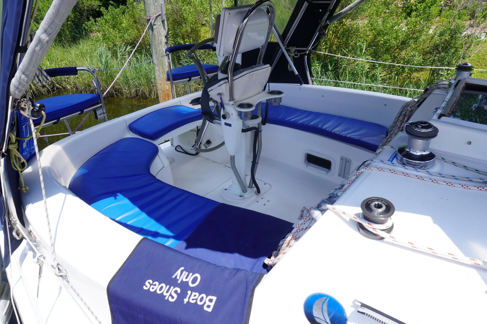 Luna 31ft Hunter Yacht For Sale