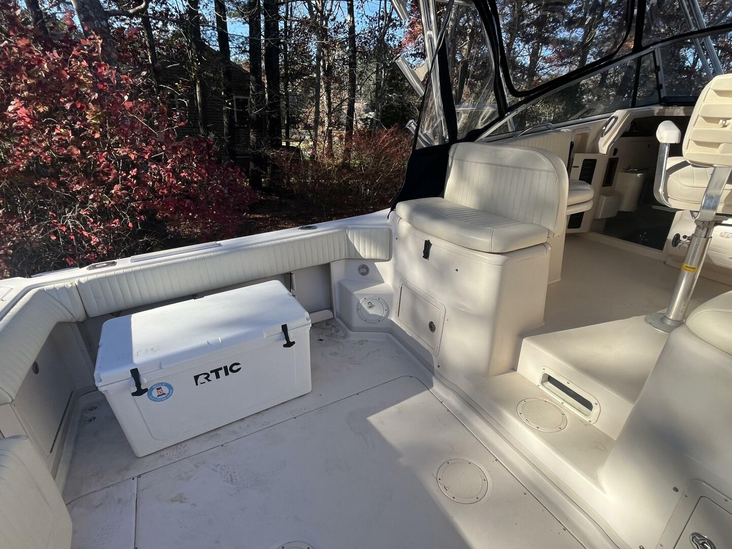 35ft Grady White Yacht For Sale