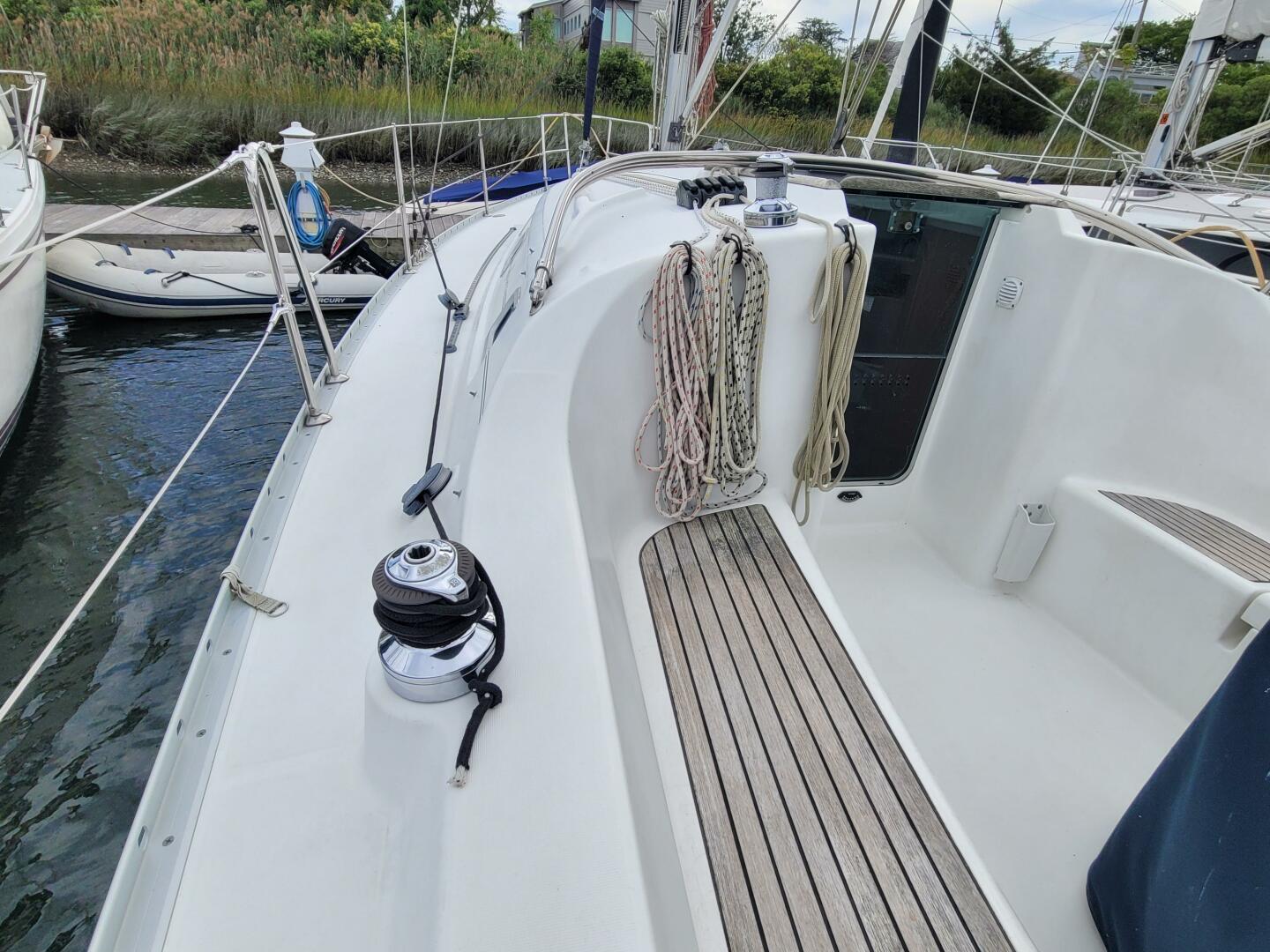 Stravaig 32ft Beneteau Yacht For Sale