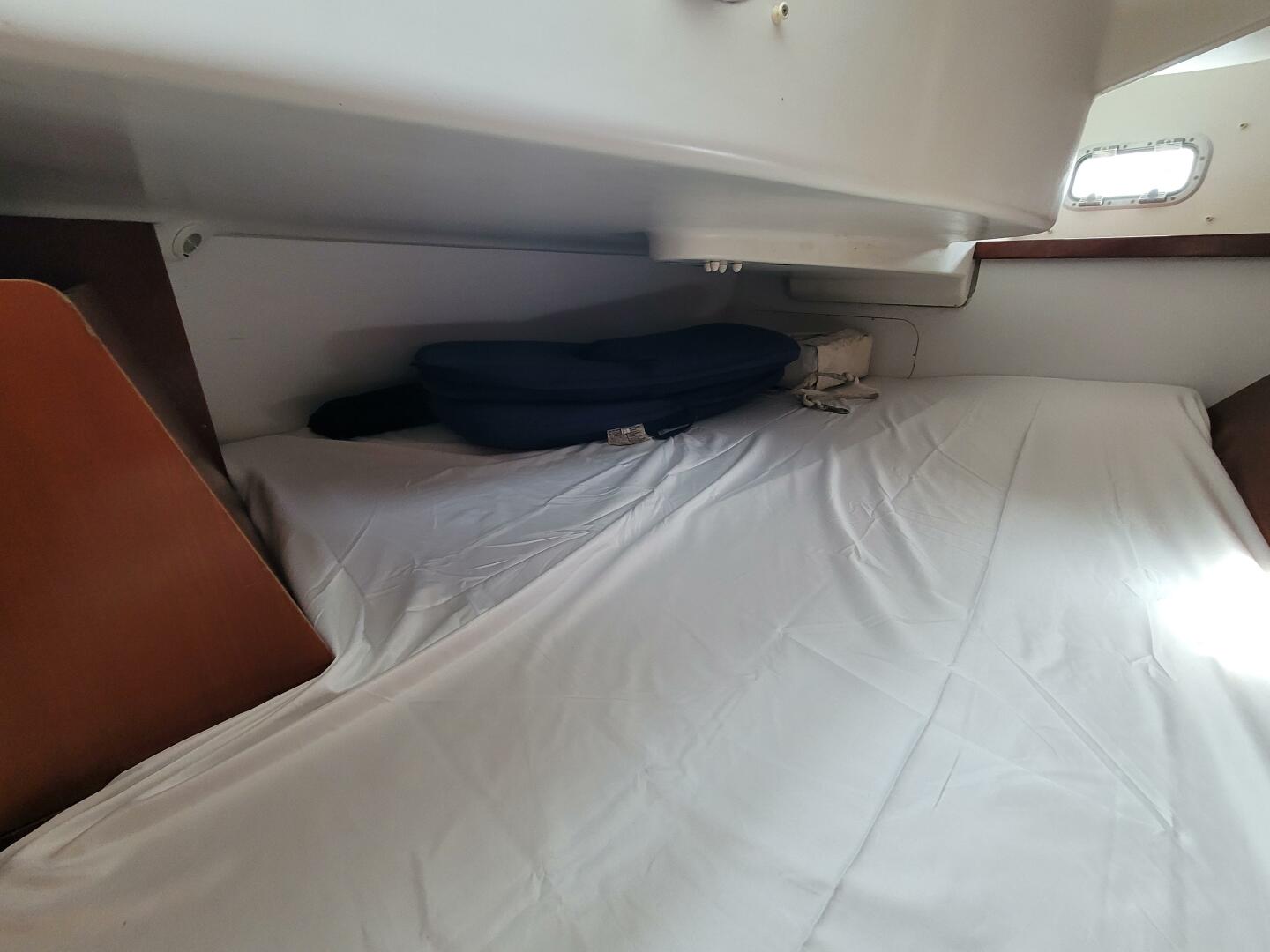Stravaig 32ft Beneteau Yacht For Sale