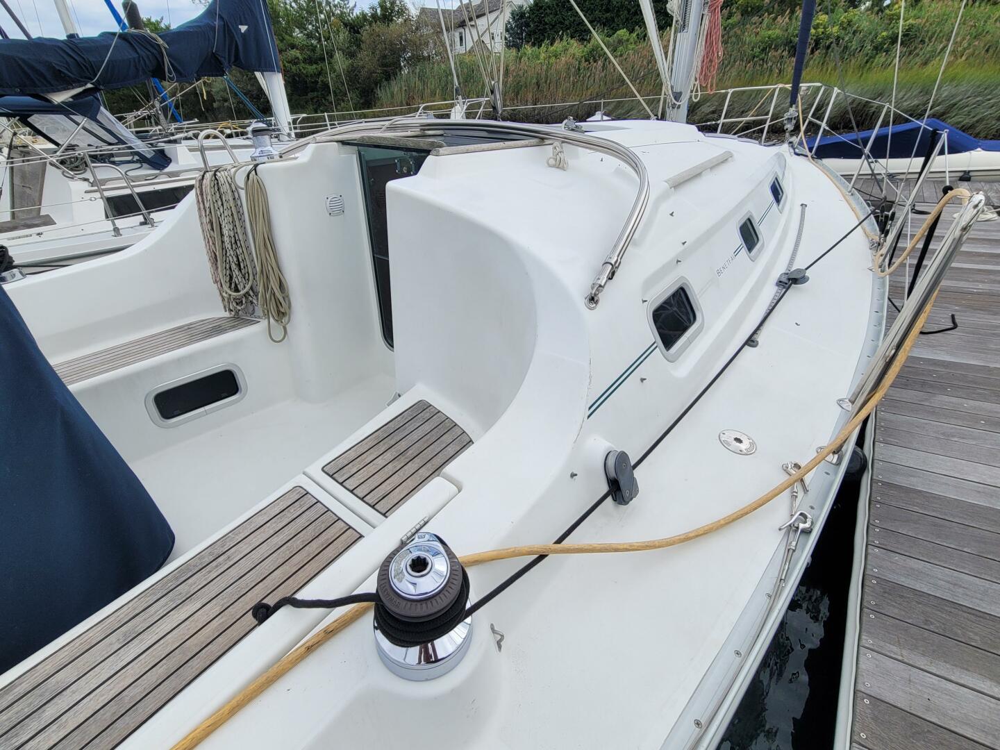 Stravaig 32ft Beneteau Yacht For Sale