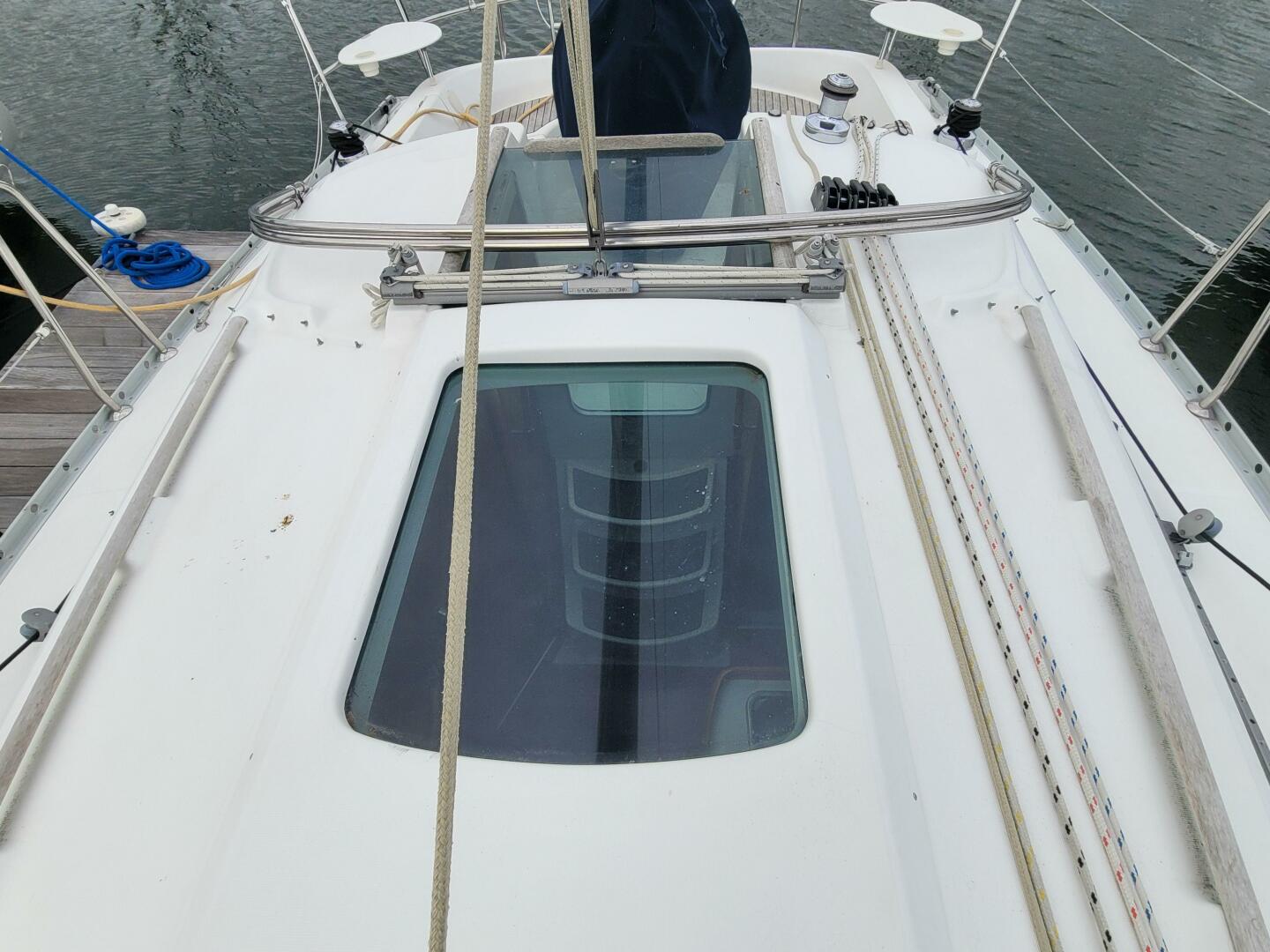 Stravaig 32ft Beneteau Yacht For Sale