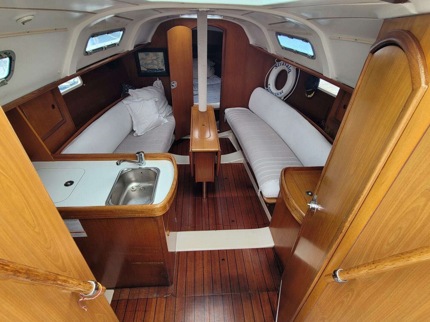 Stravaig 32ft Beneteau Yacht For Sale