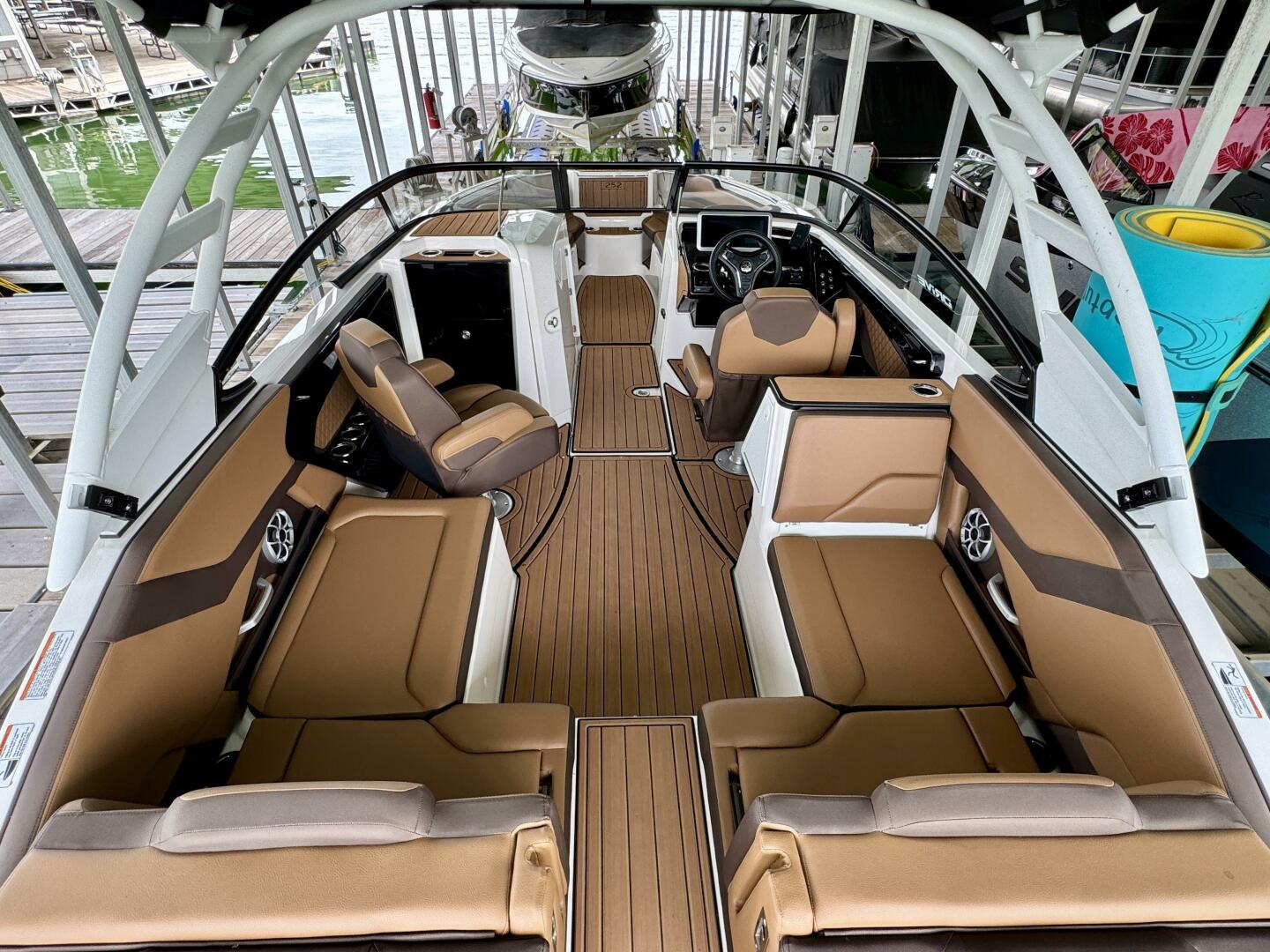25ft Yamaha Boats Yacht For Sale