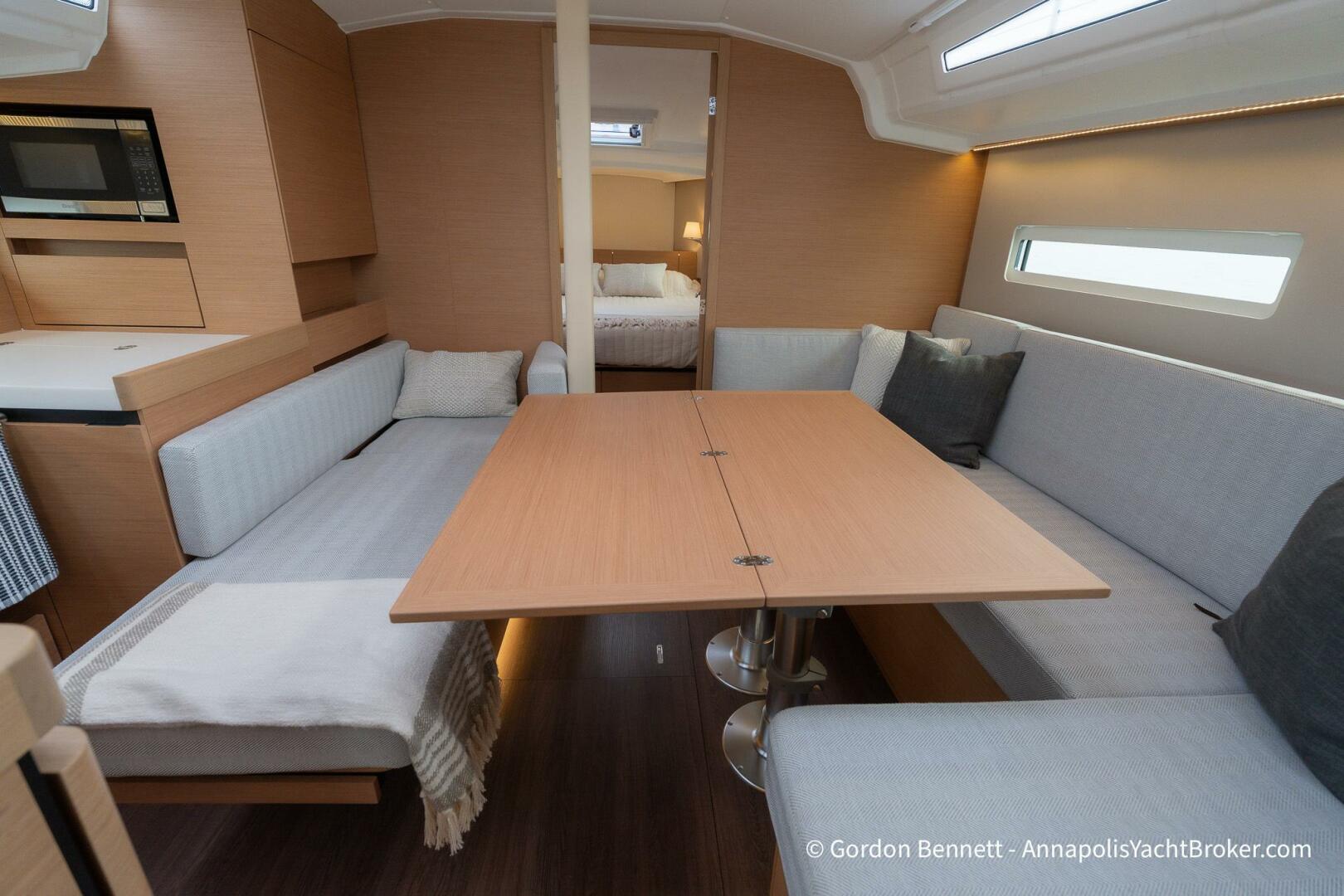 Shatzi 41ft Jeanneau Yacht For Sale