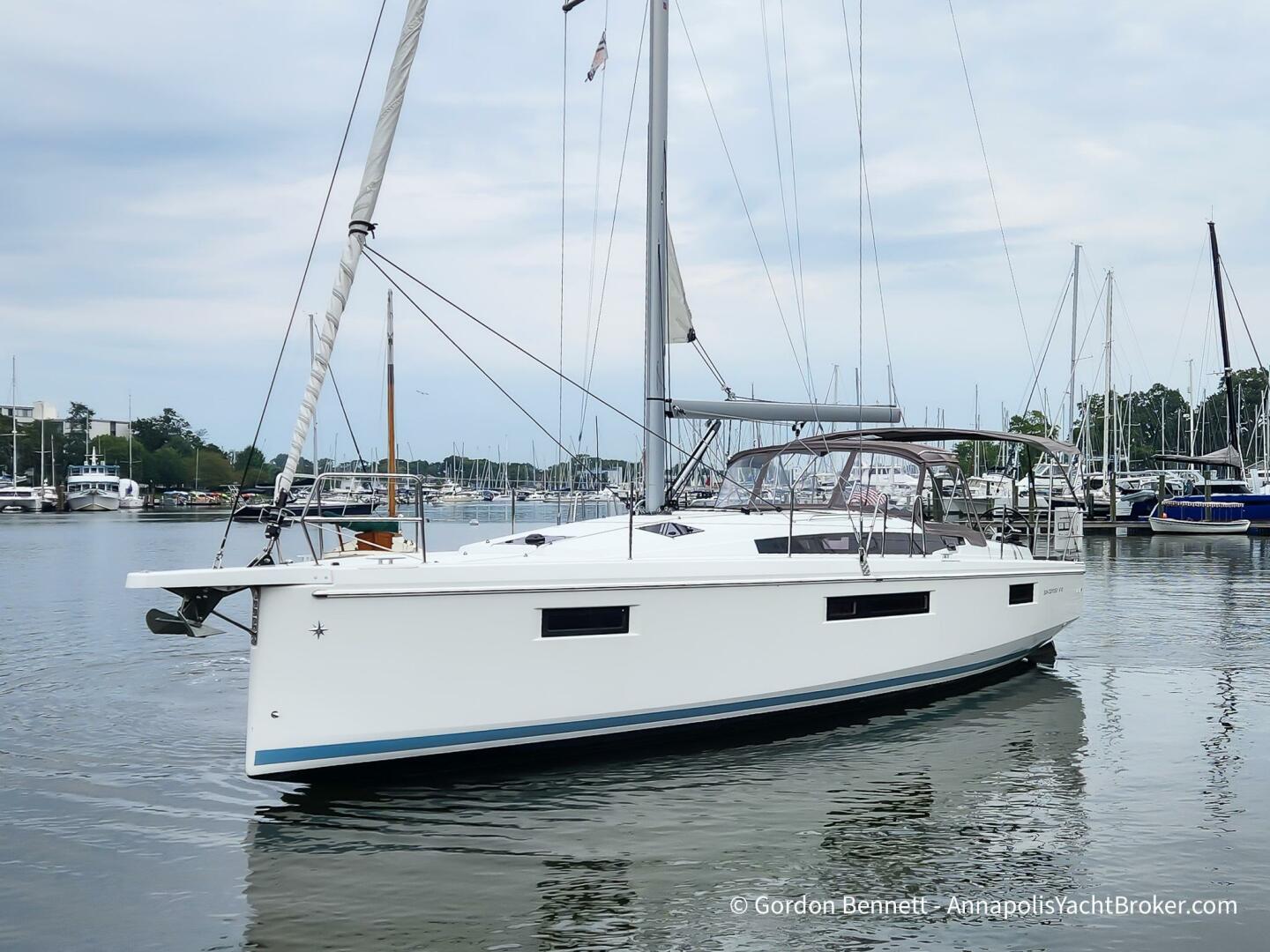 Shatzi 41ft Jeanneau Yacht For Sale