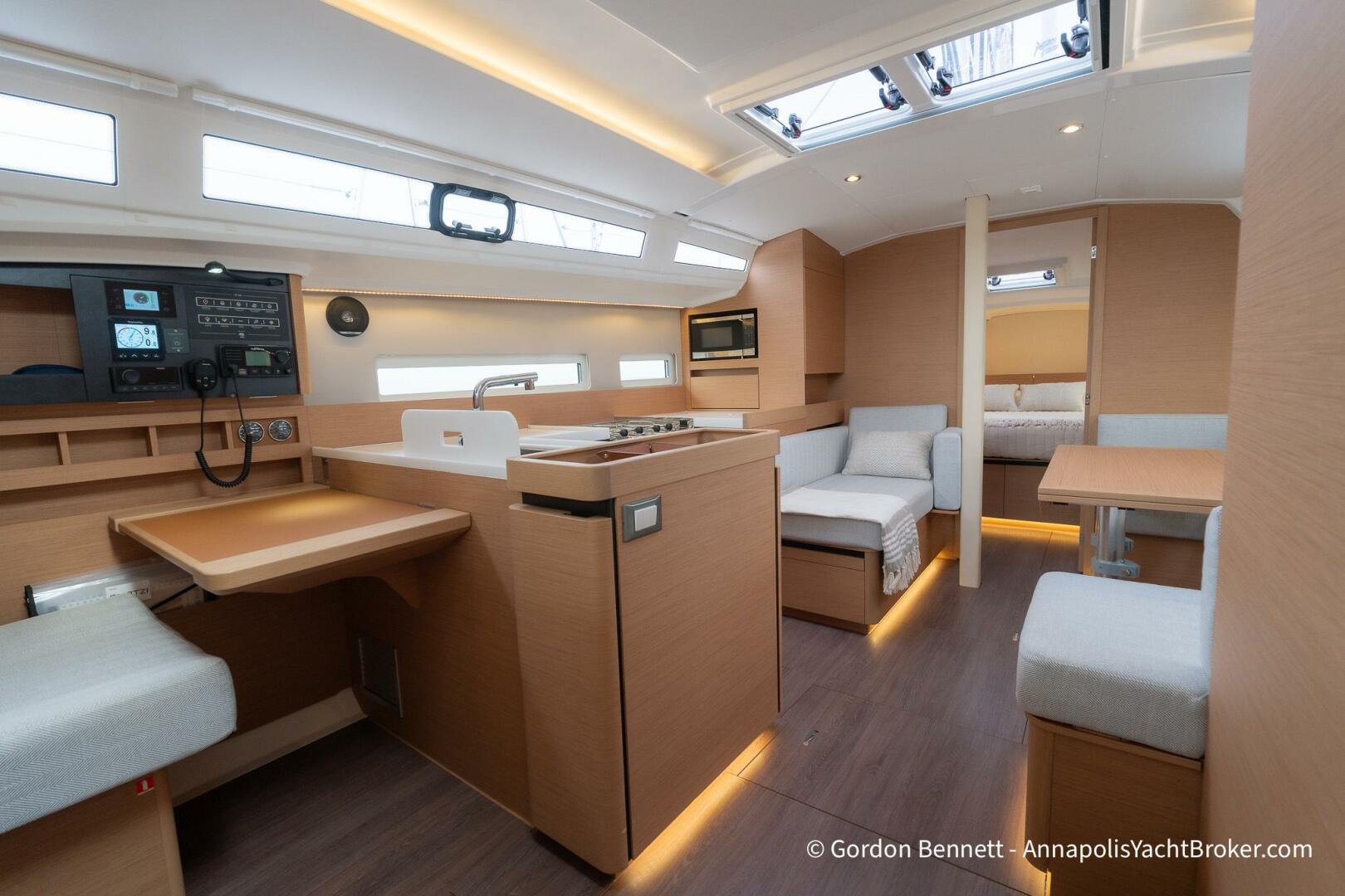 Shatzi 41ft Jeanneau Yacht For Sale