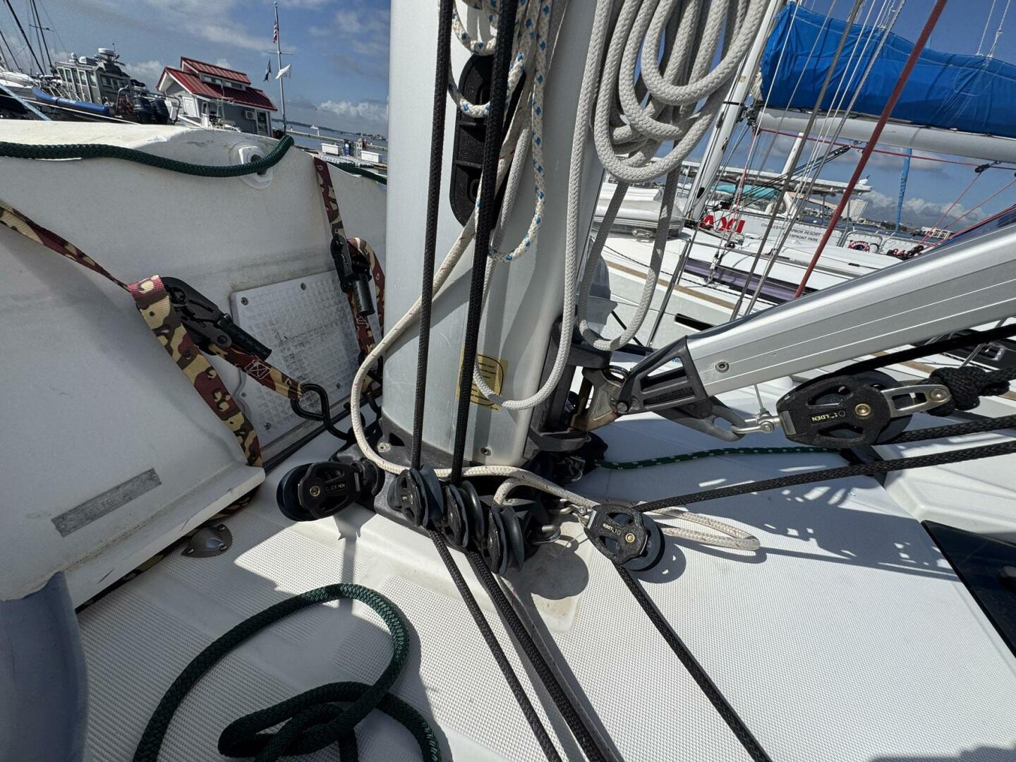 Sea Ranch II 38ft Jeanneau Yacht For Sale