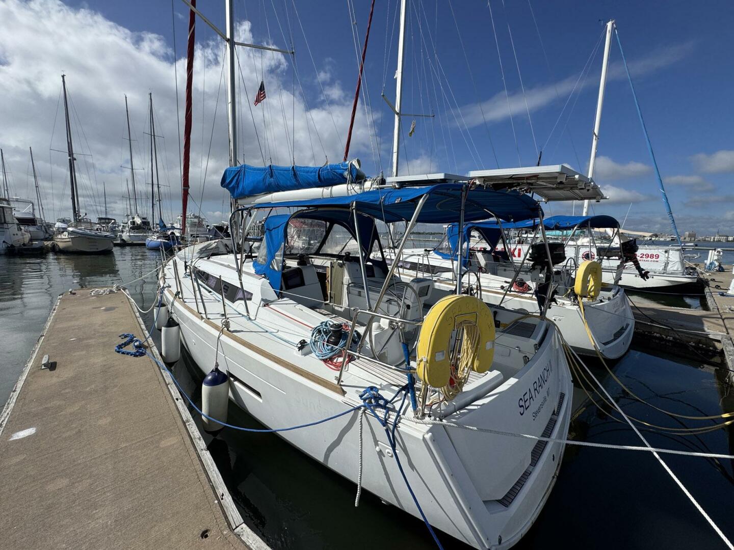 Sea Ranch II 38ft Jeanneau Yacht For Sale
