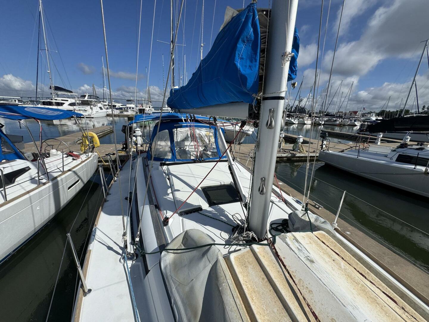 Sea Ranch II 38ft Jeanneau Yacht For Sale