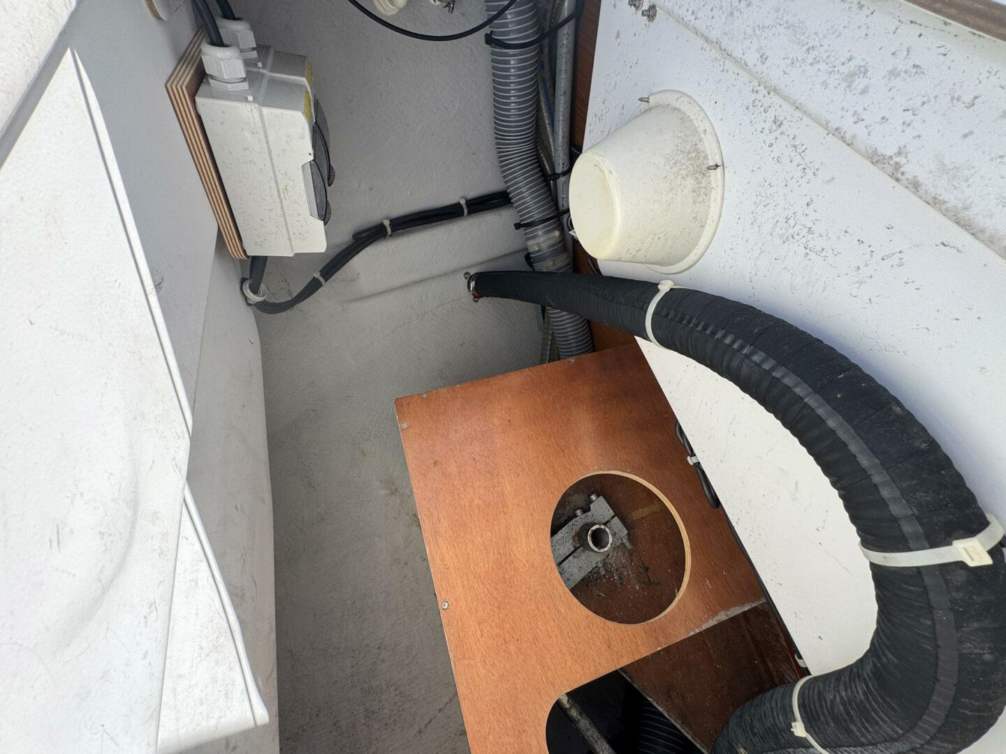 Sea Ranch II 38ft Jeanneau Yacht For Sale