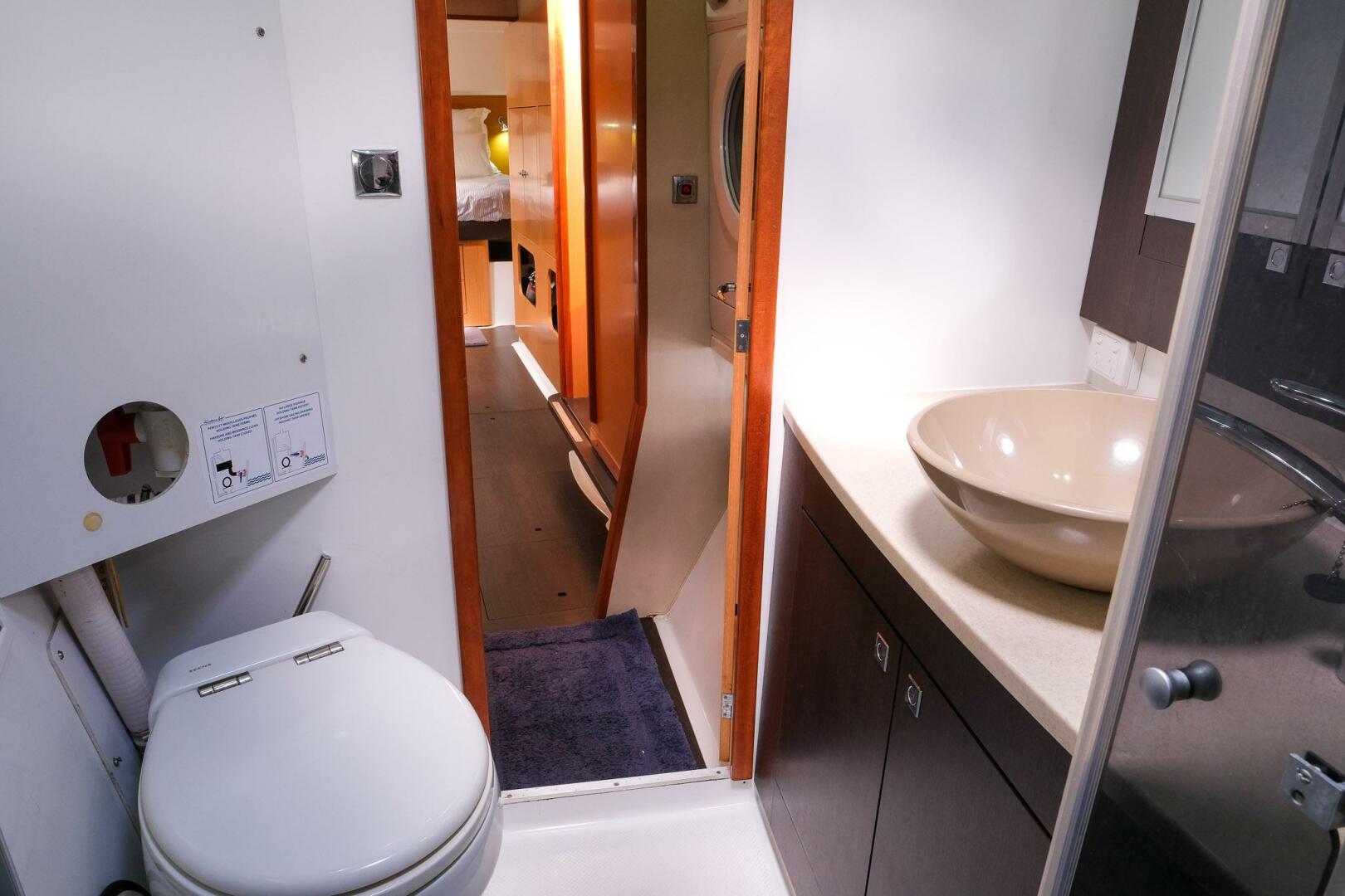 Sunset Nomad 46ft Fountaine Pajot Yacht For Sale