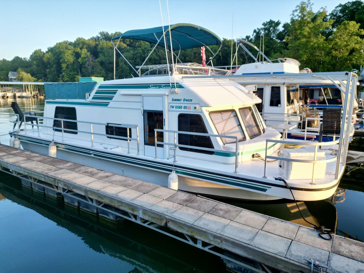 Summer Breeze 37ft Gibson Yacht For Sale
