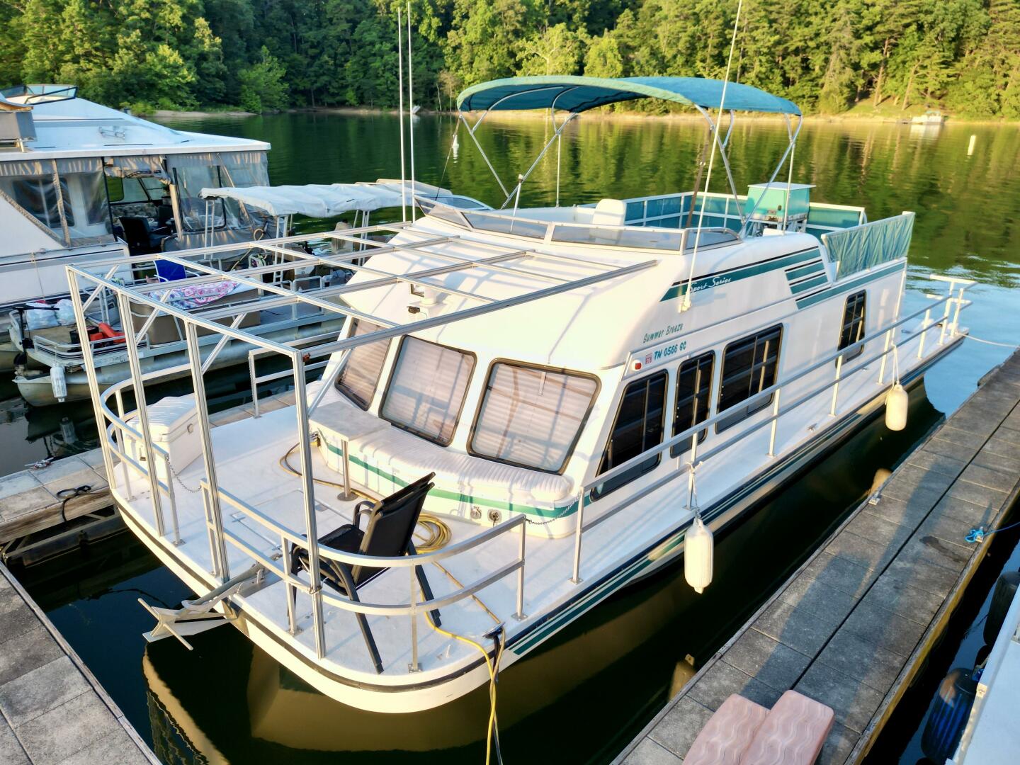 Summer Breeze 37ft Gibson Yacht For Sale