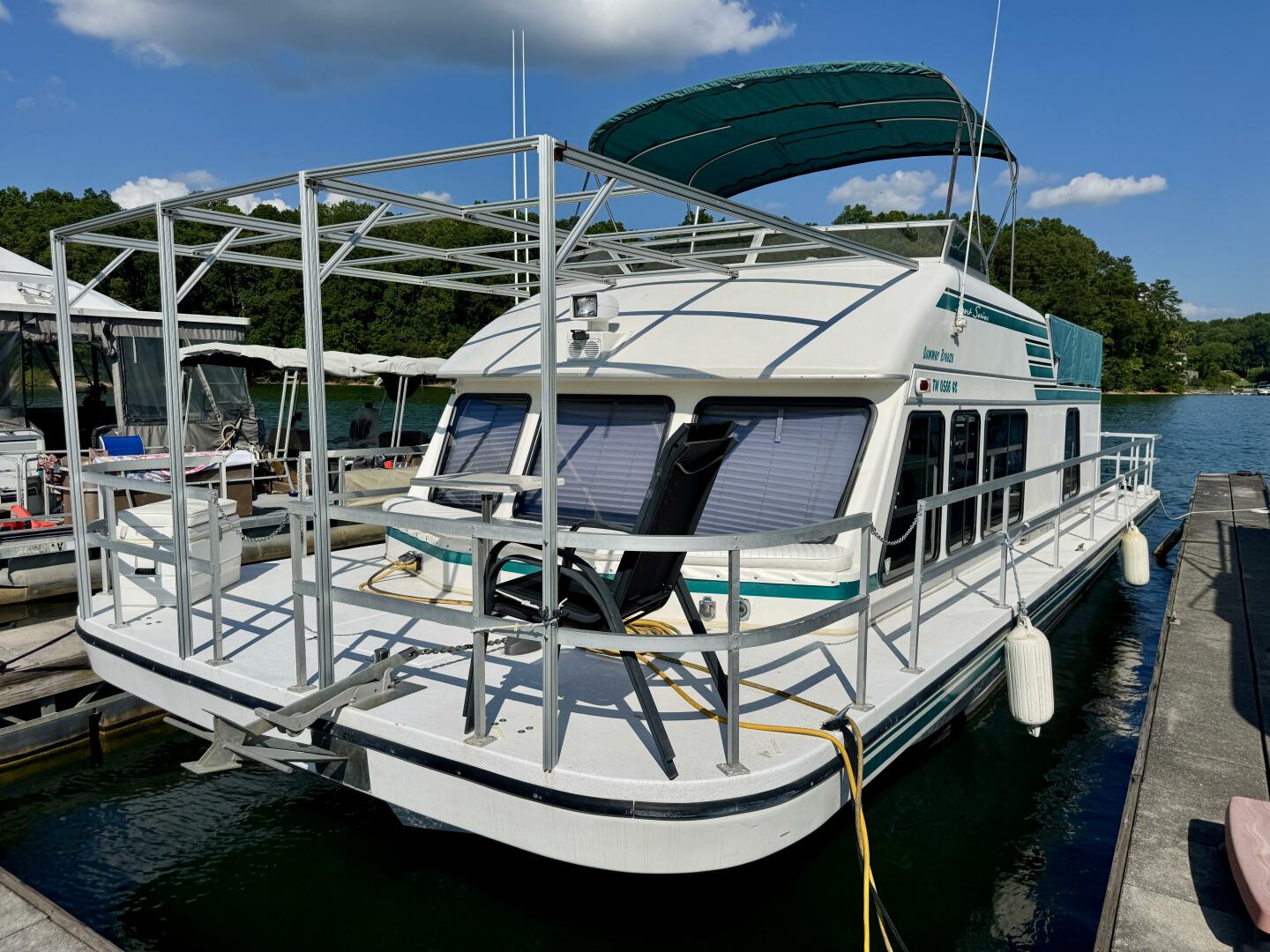 Summer Breeze 37ft Gibson Yacht For Sale