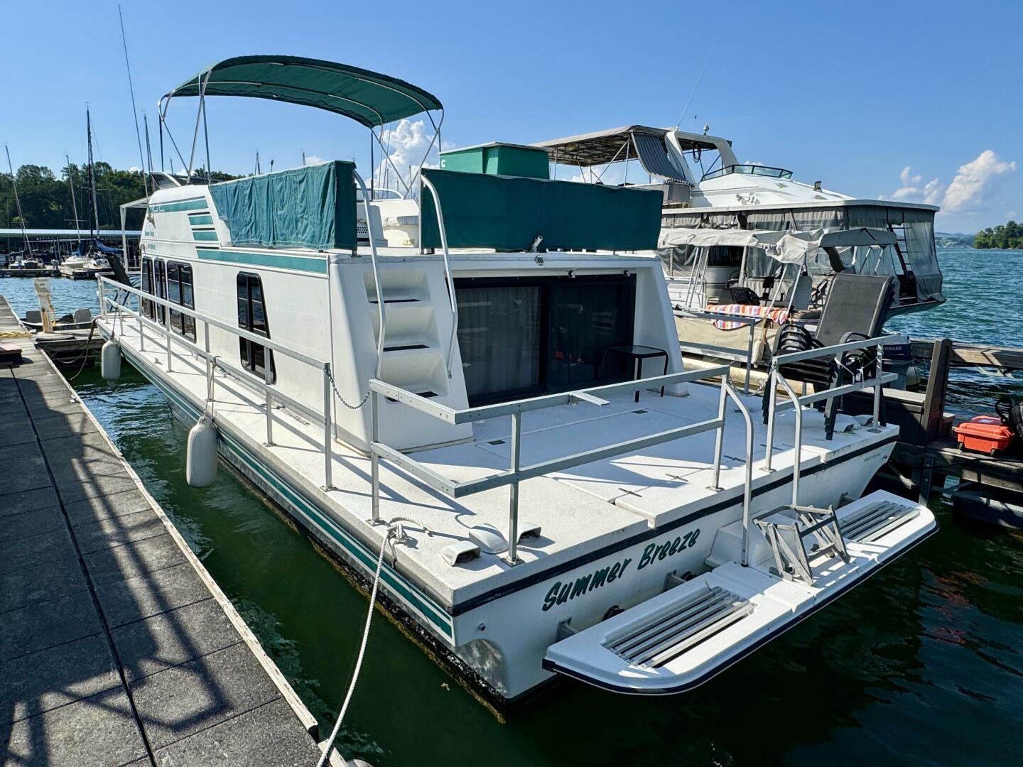 Summer Breeze 37ft Gibson Yacht For Sale