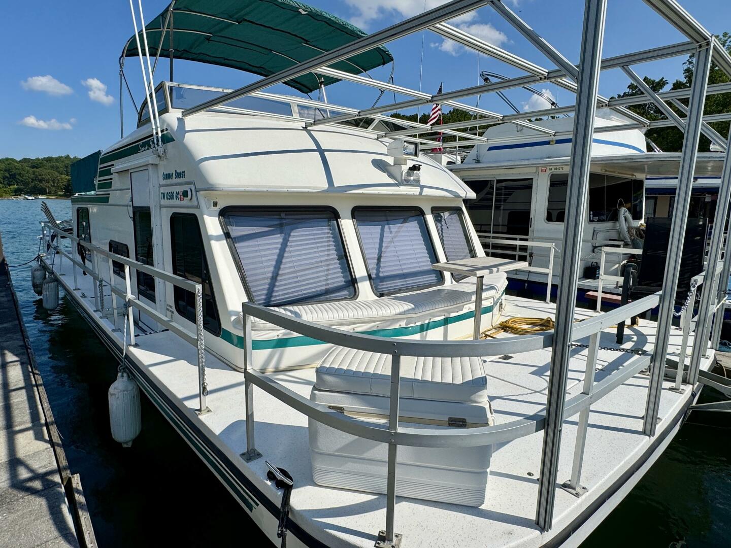 Summer Breeze 37ft Gibson Yacht For Sale