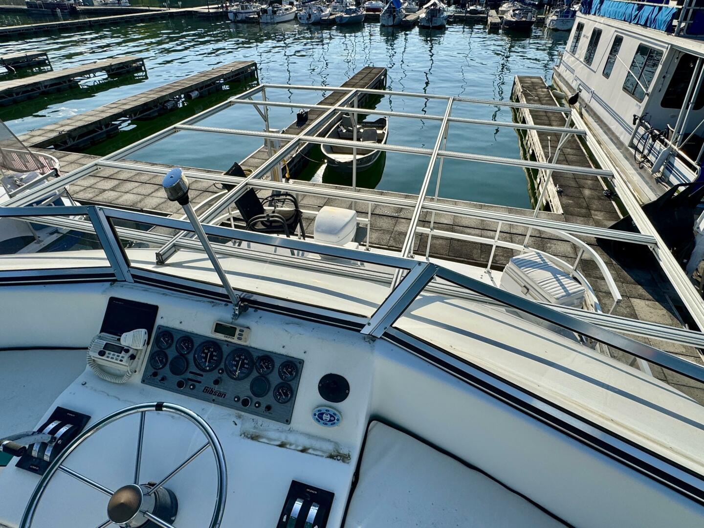 Summer Breeze 37ft Gibson Yacht For Sale