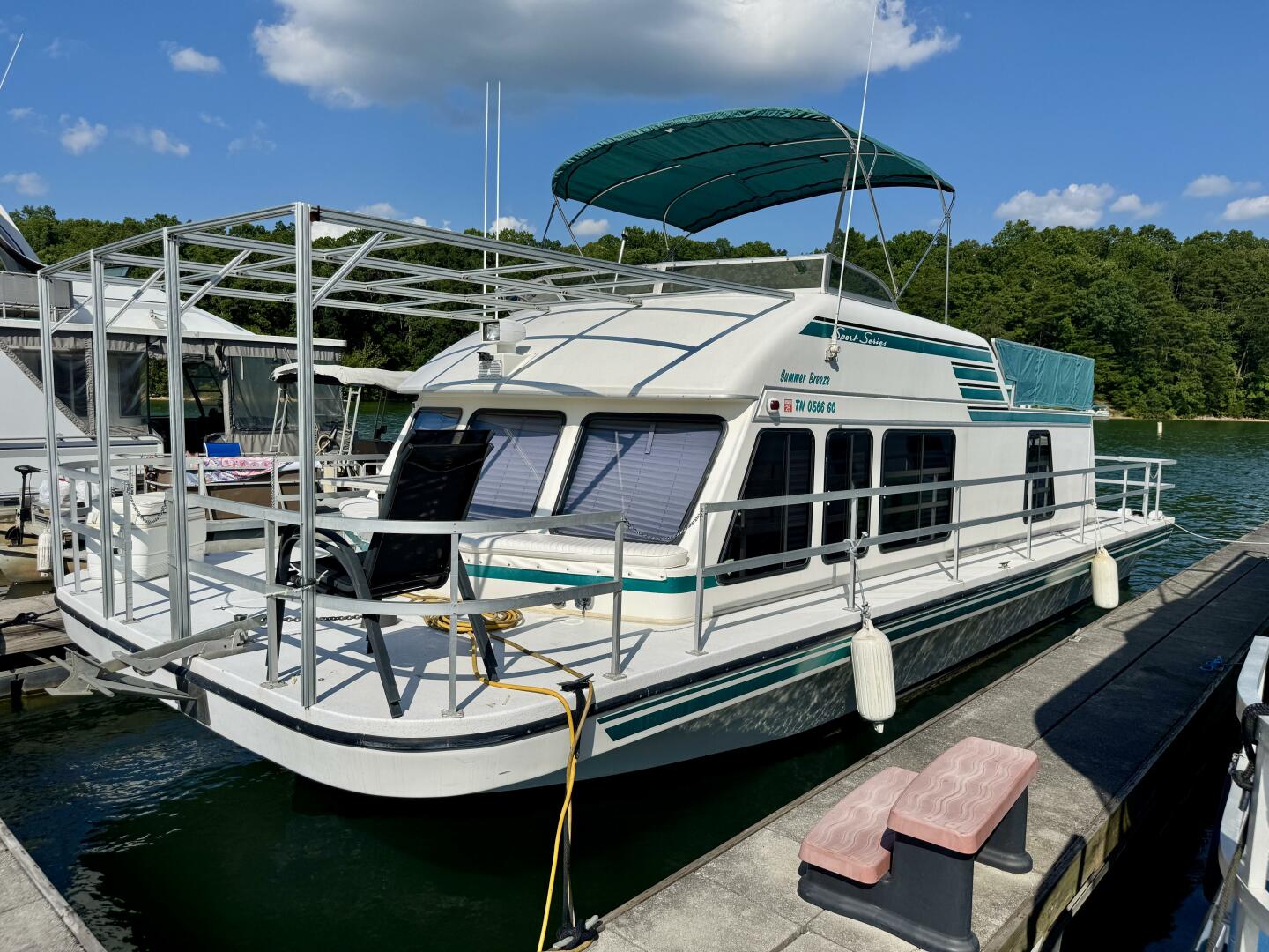 Summer Breeze 37ft Gibson Yacht For Sale