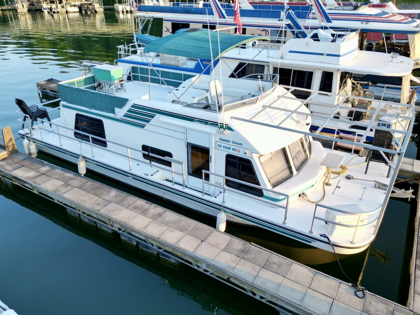 Summer Breeze 37ft Gibson Yacht For Sale