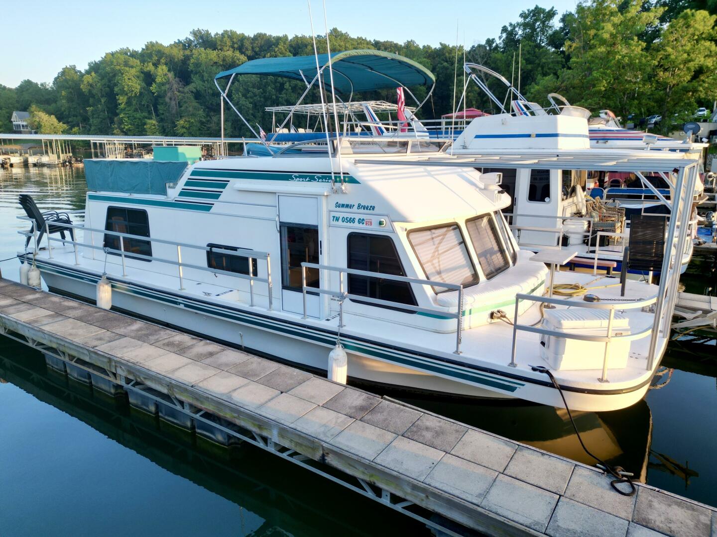 Summer Breeze 37ft Gibson Yacht For Sale