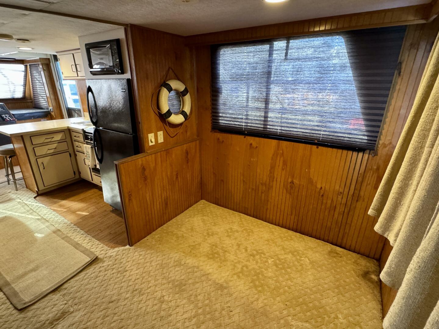 Summer Breeze 37ft Gibson Yacht For Sale