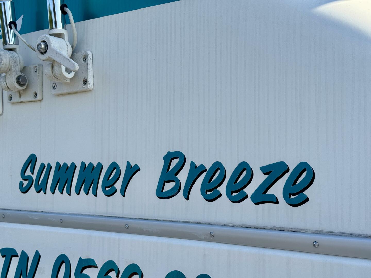 Summer Breeze 37ft Gibson Yacht For Sale
