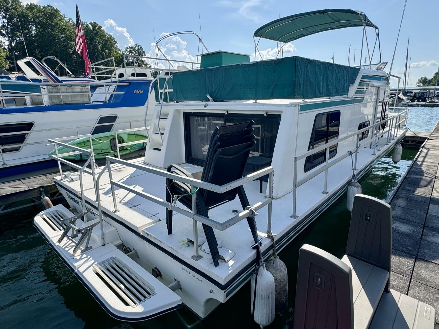 Summer Breeze 37ft Gibson Yacht For Sale