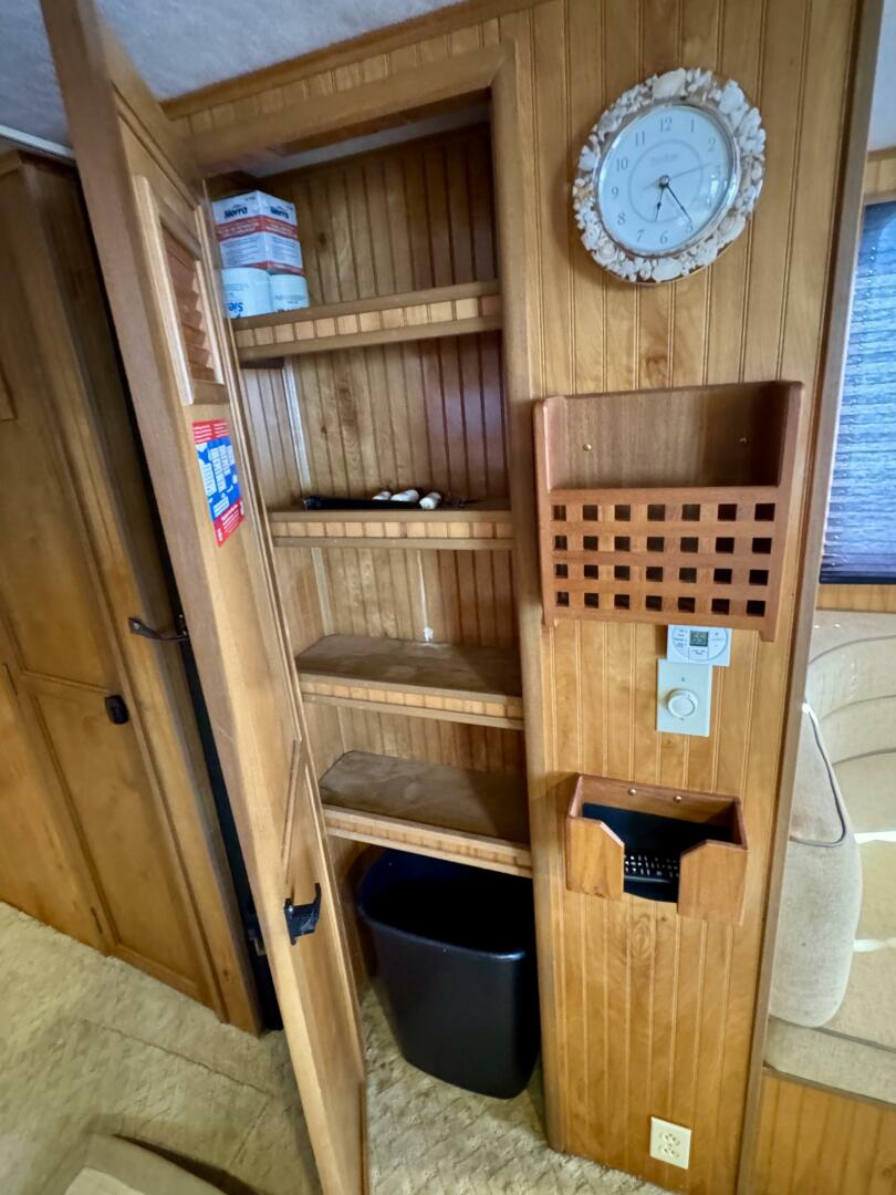 Summer Breeze 37ft Gibson Yacht For Sale