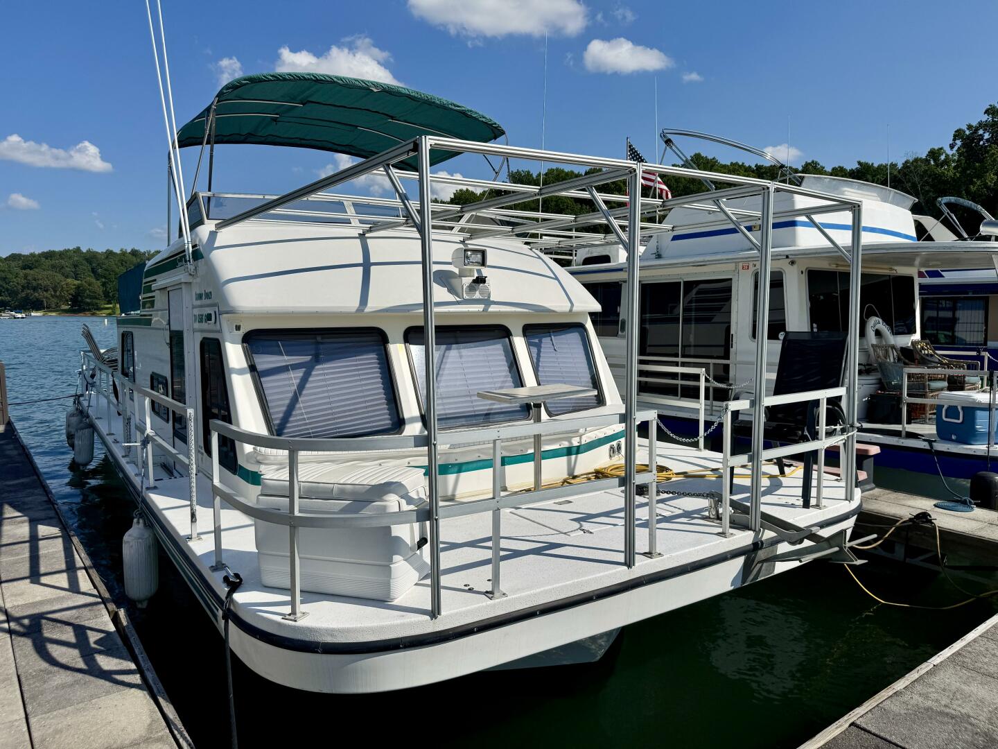 Summer Breeze 37ft Gibson Yacht For Sale