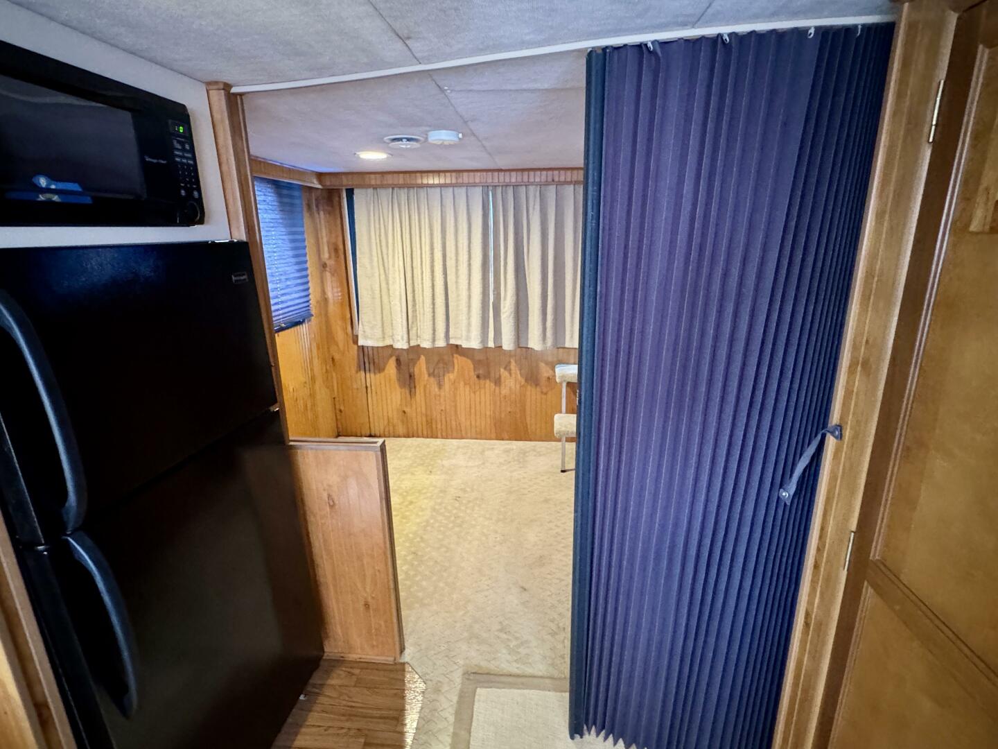 Summer Breeze 37ft Gibson Yacht For Sale