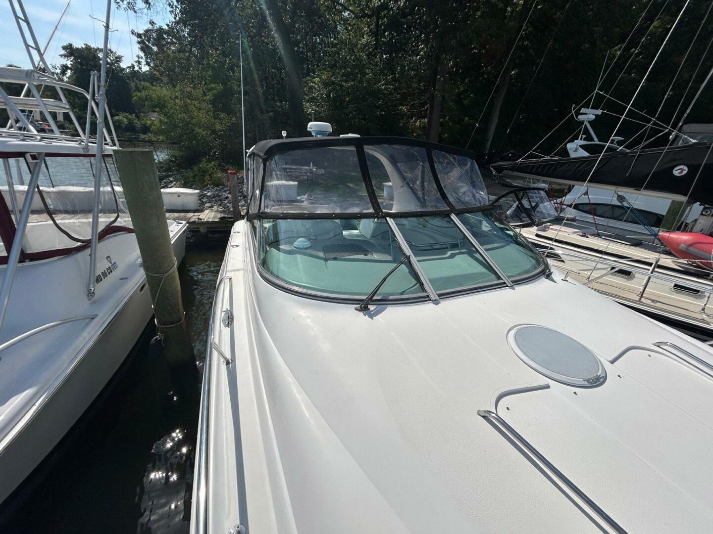 37ft Wellcraft Yacht For Sale
