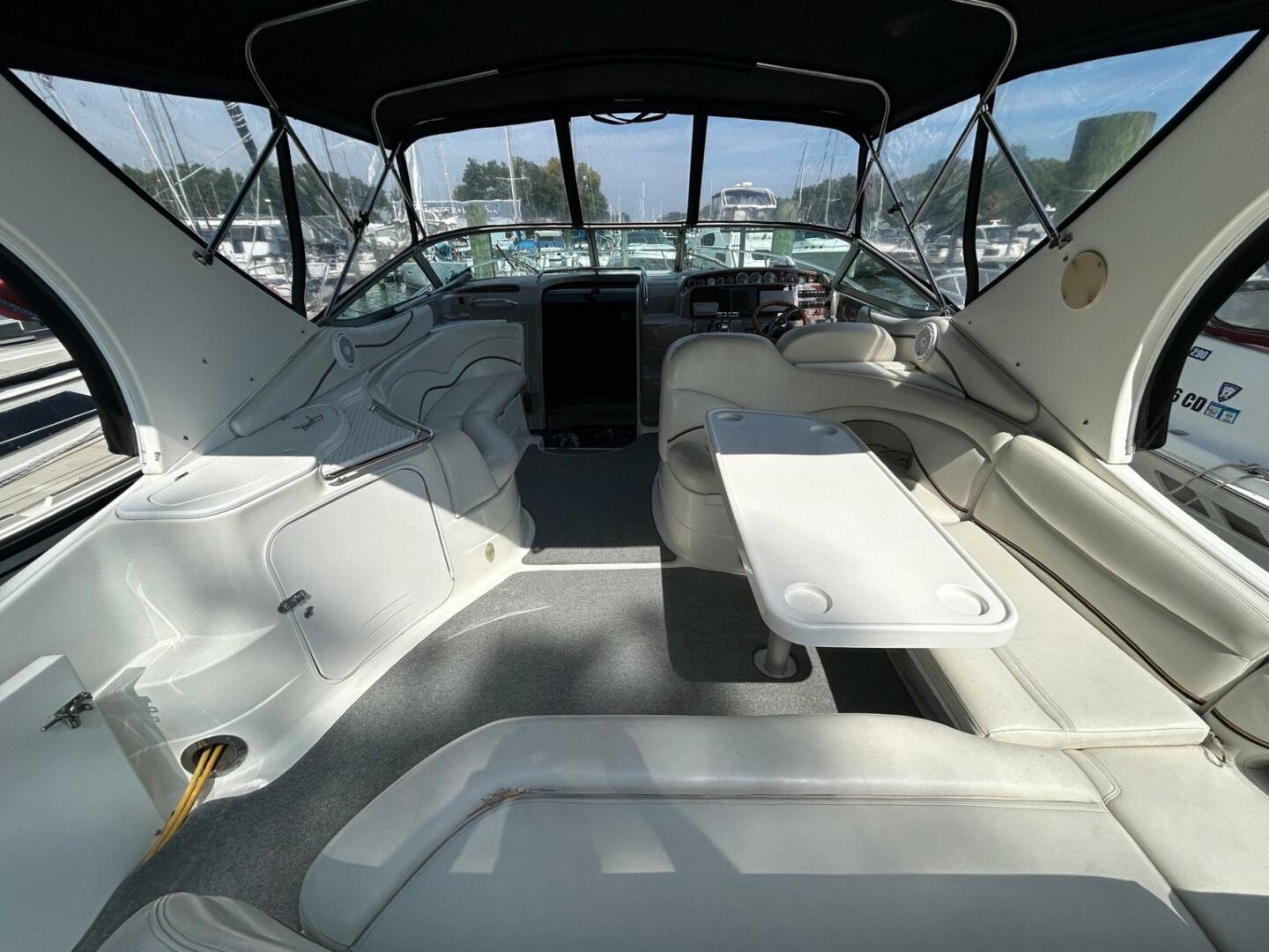 37ft Wellcraft Yacht For Sale