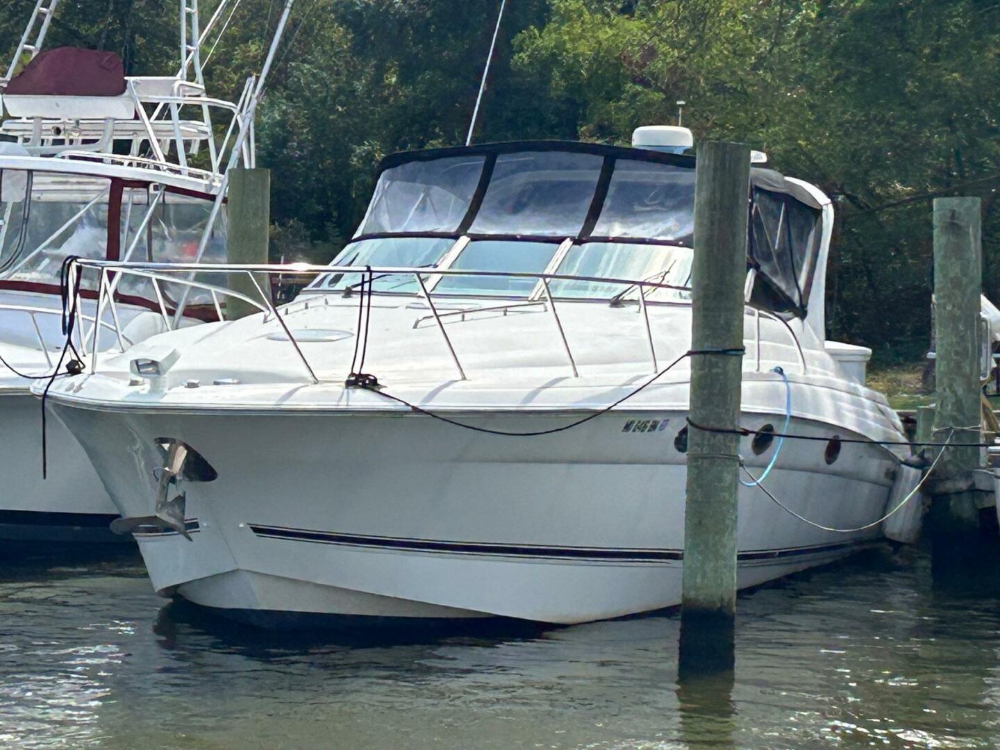 37ft Wellcraft Yacht For Sale