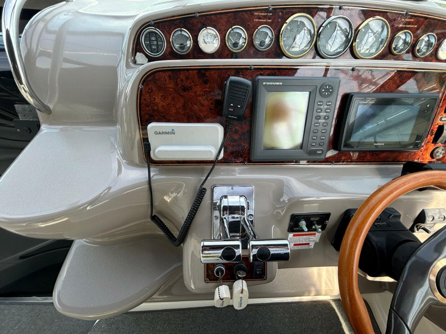 37ft Wellcraft Yacht For Sale