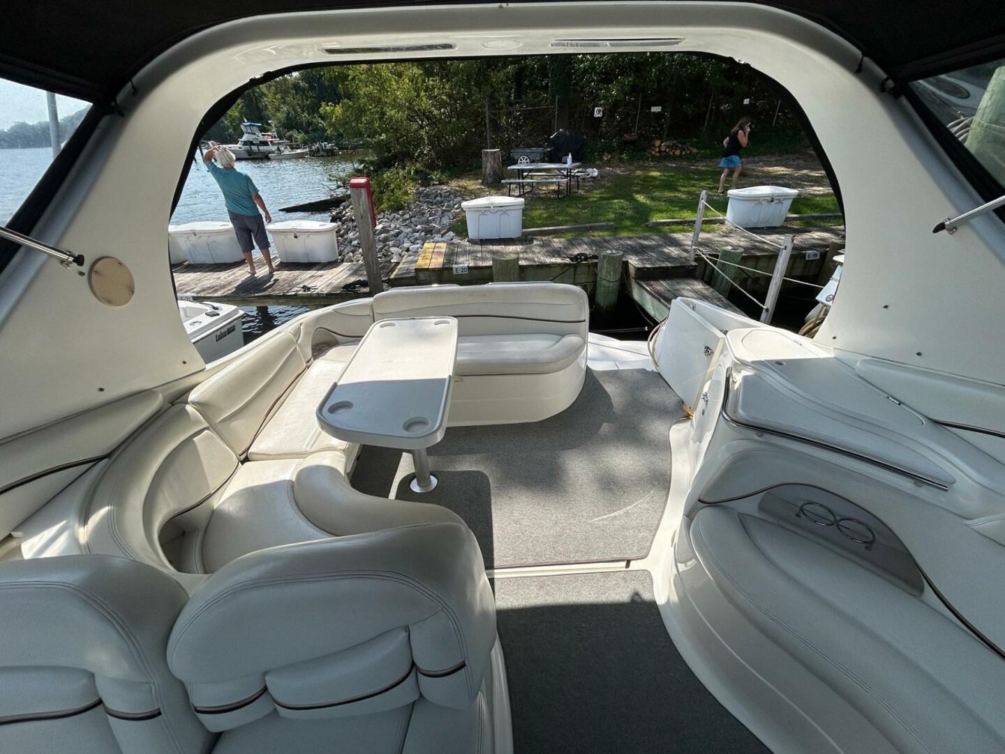 37ft Wellcraft Yacht For Sale