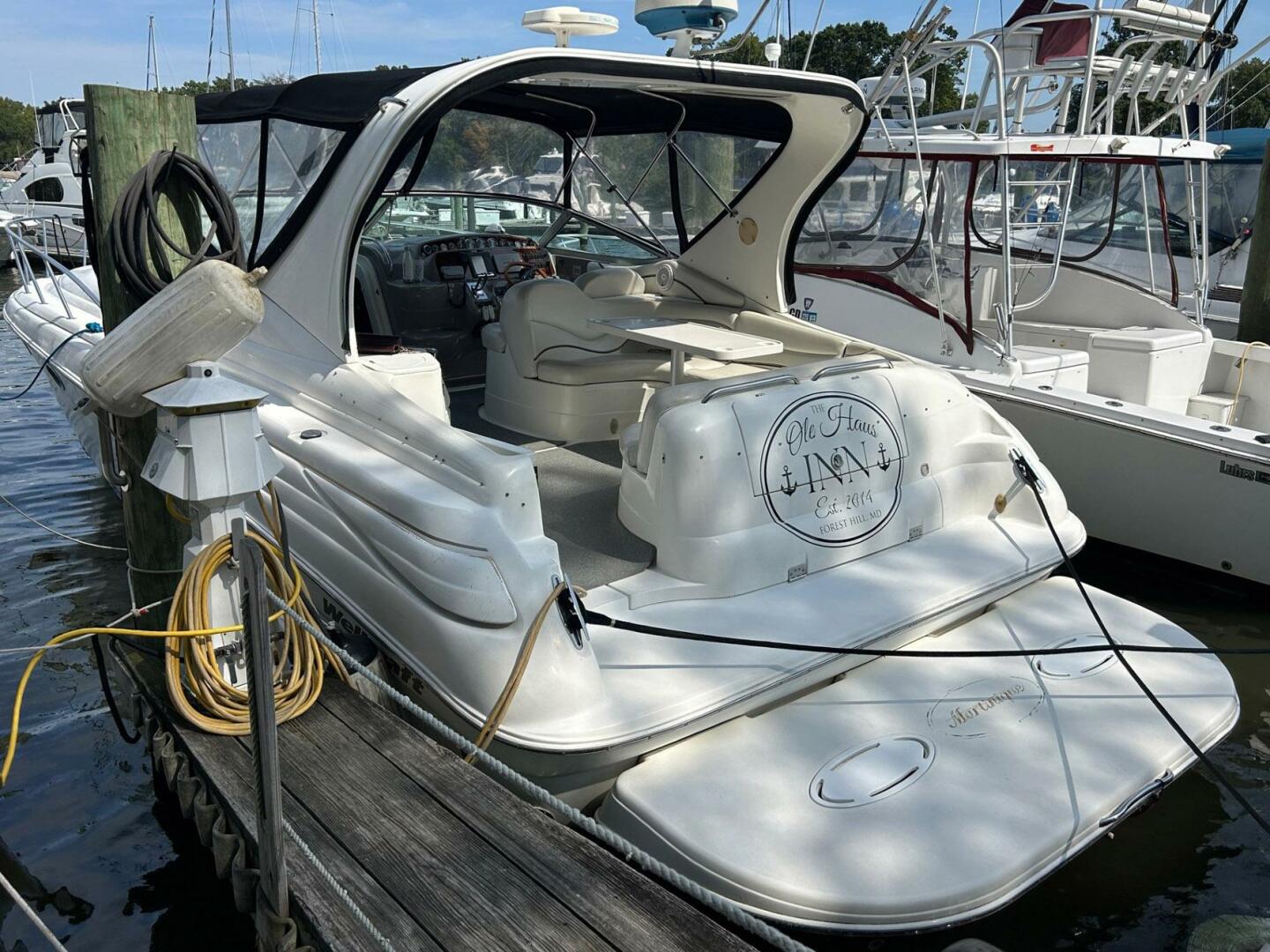37ft Wellcraft Yacht For Sale