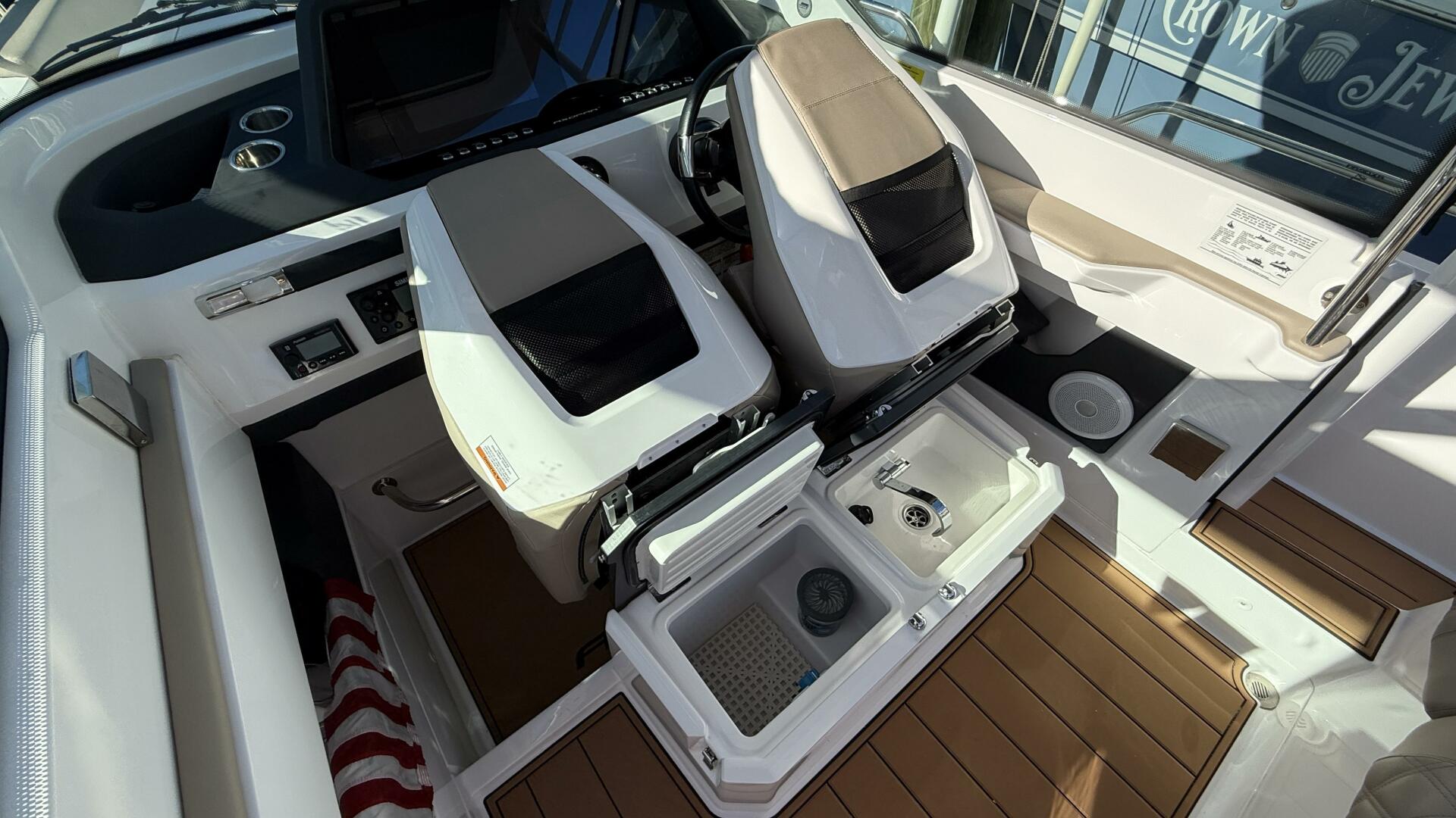 28ft Axopar Yacht For Sale