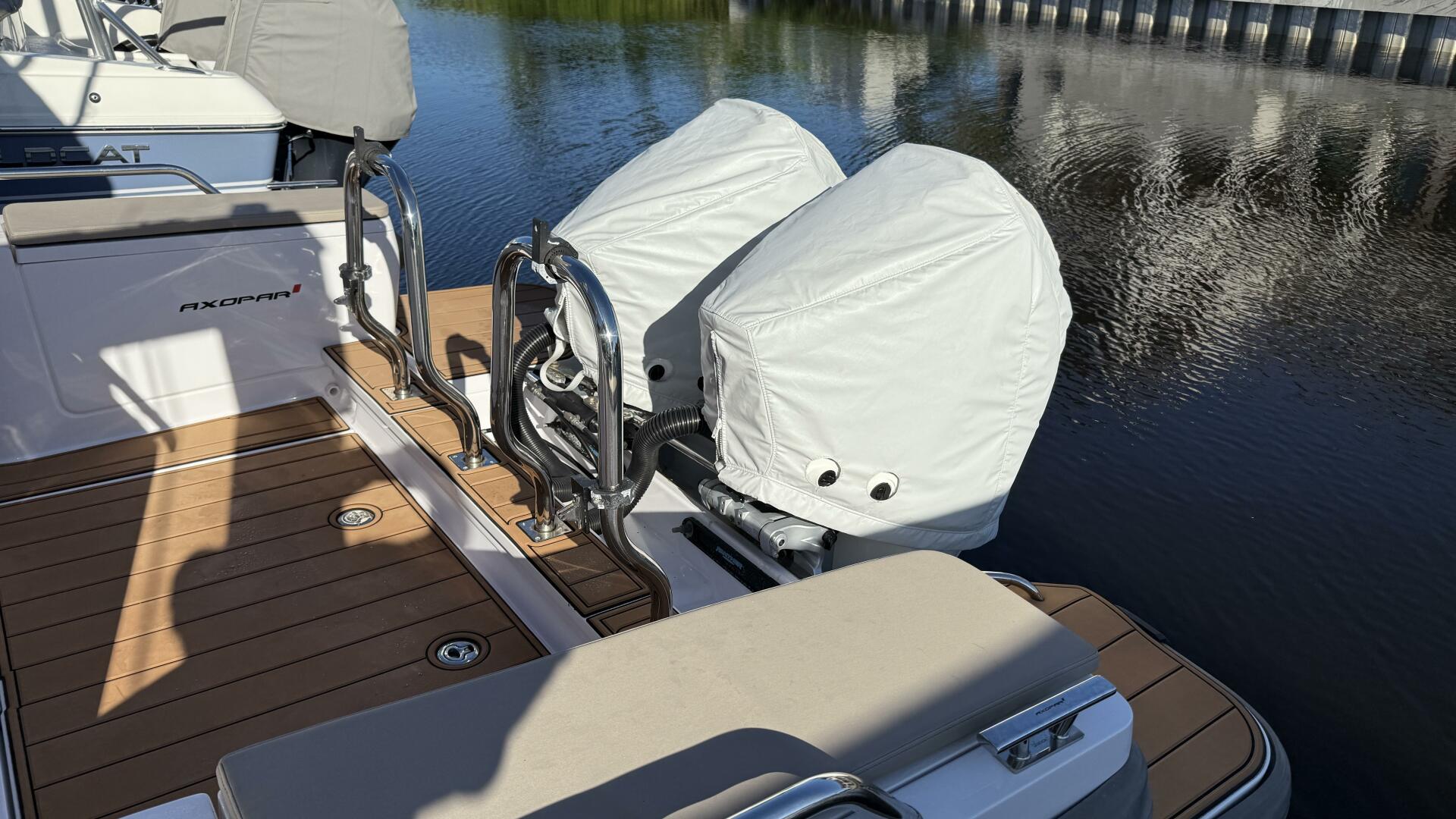 28ft Axopar Yacht For Sale