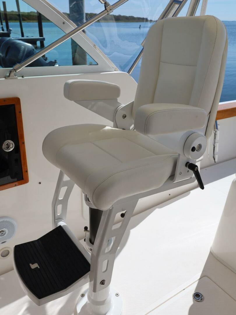 SIDEKICK 29ft Hunt Yachts Yacht For Sale
