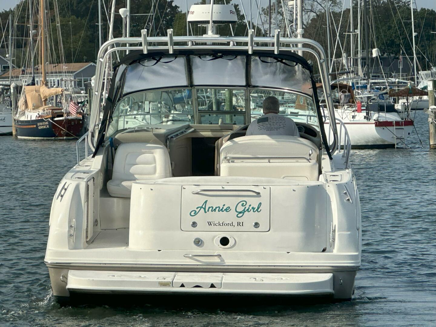 29ft Sea Ray Yacht For Sale